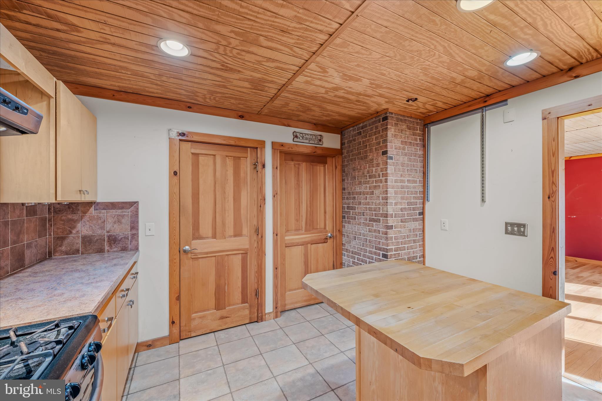 MOUNTAIN RIVER RETREAT - Residential