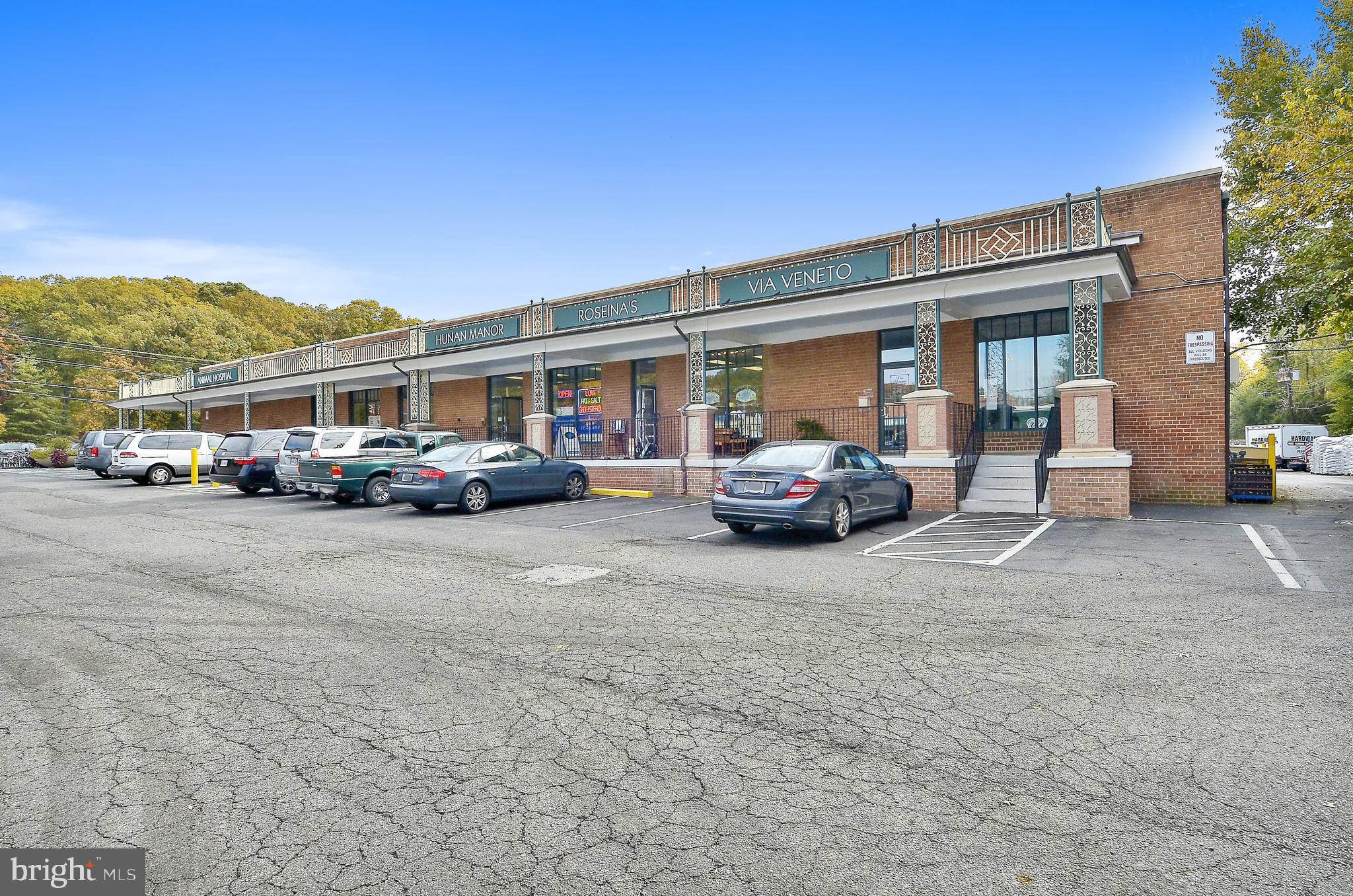 HOLLIN HALL VILLAGE - Residential