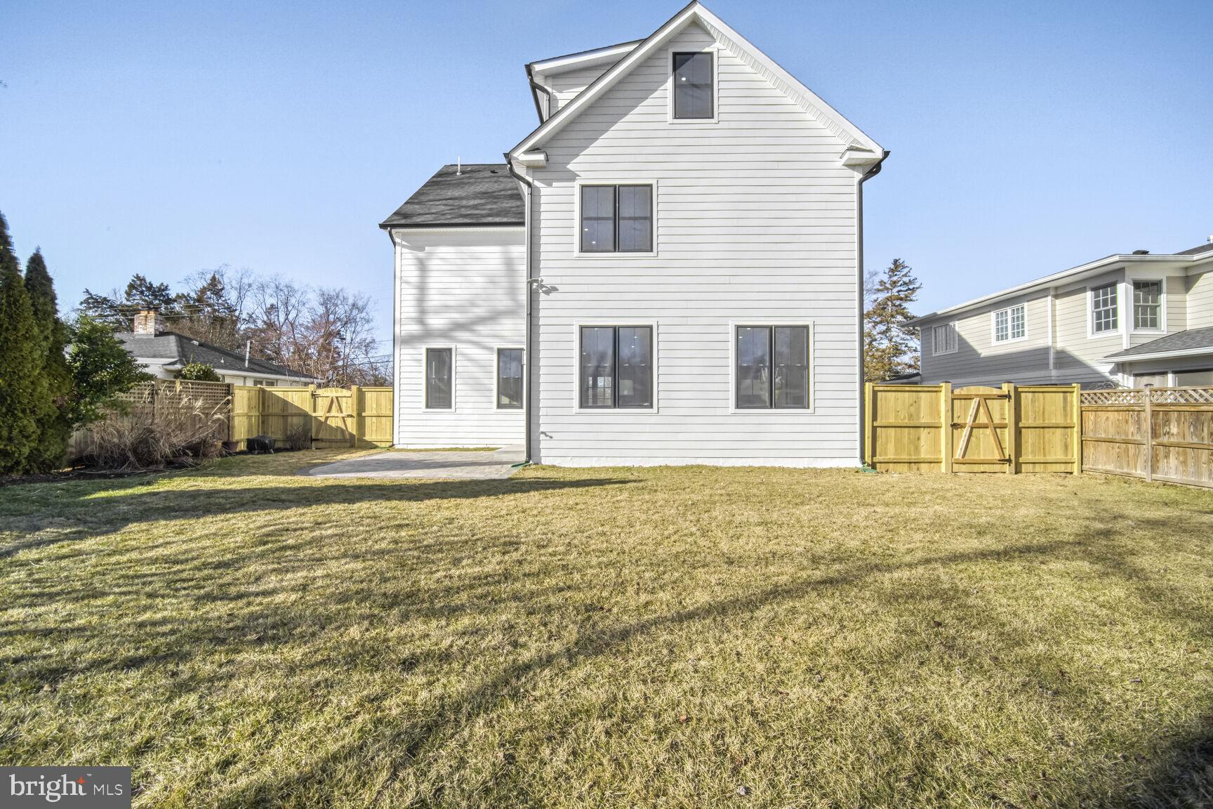 HOLLIN HALL VILLAGE - Residential