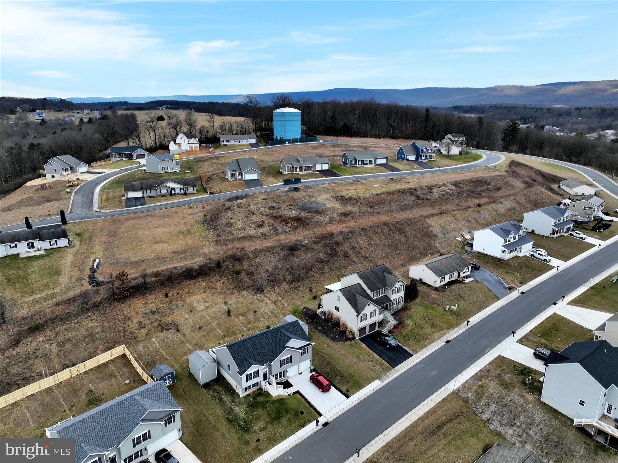 PINE VISTA ESTATES - Land