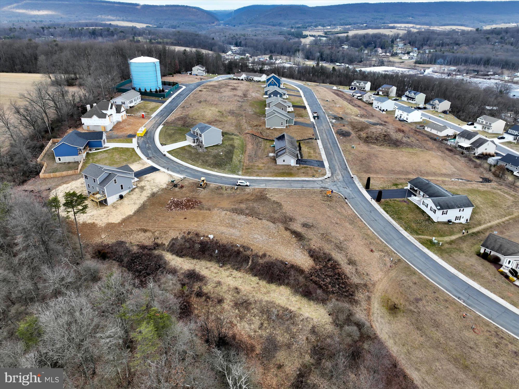 PINE VISTA ESTATES - Land