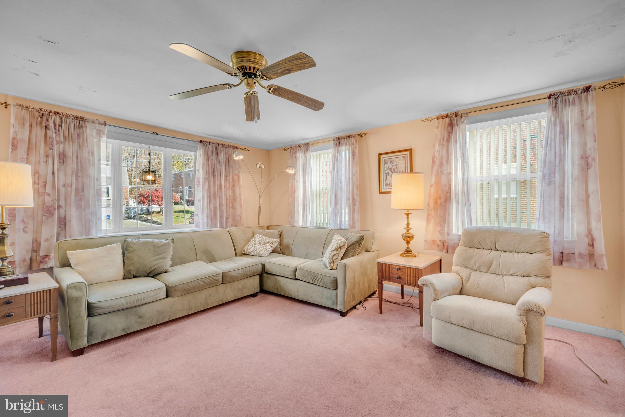 PINE VALLEY - Residential