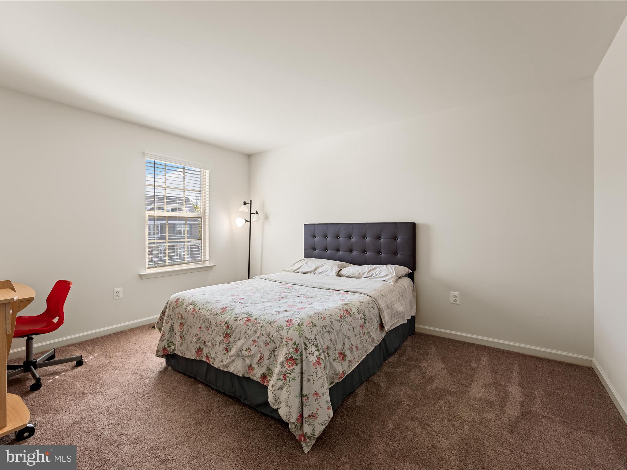 EMBREY MILL - Residential Lease