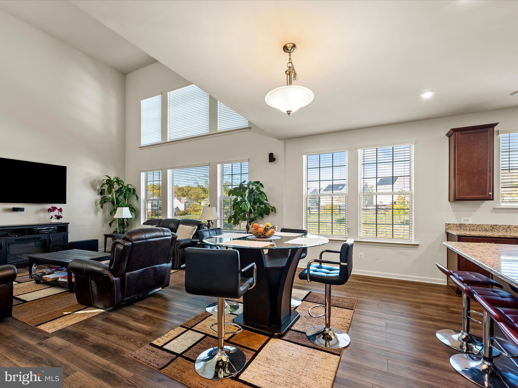 EMBREY MILL - Residential Lease