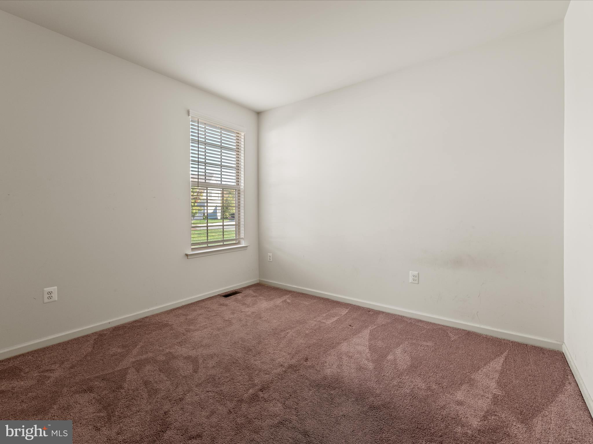 EMBREY MILL - Residential Lease