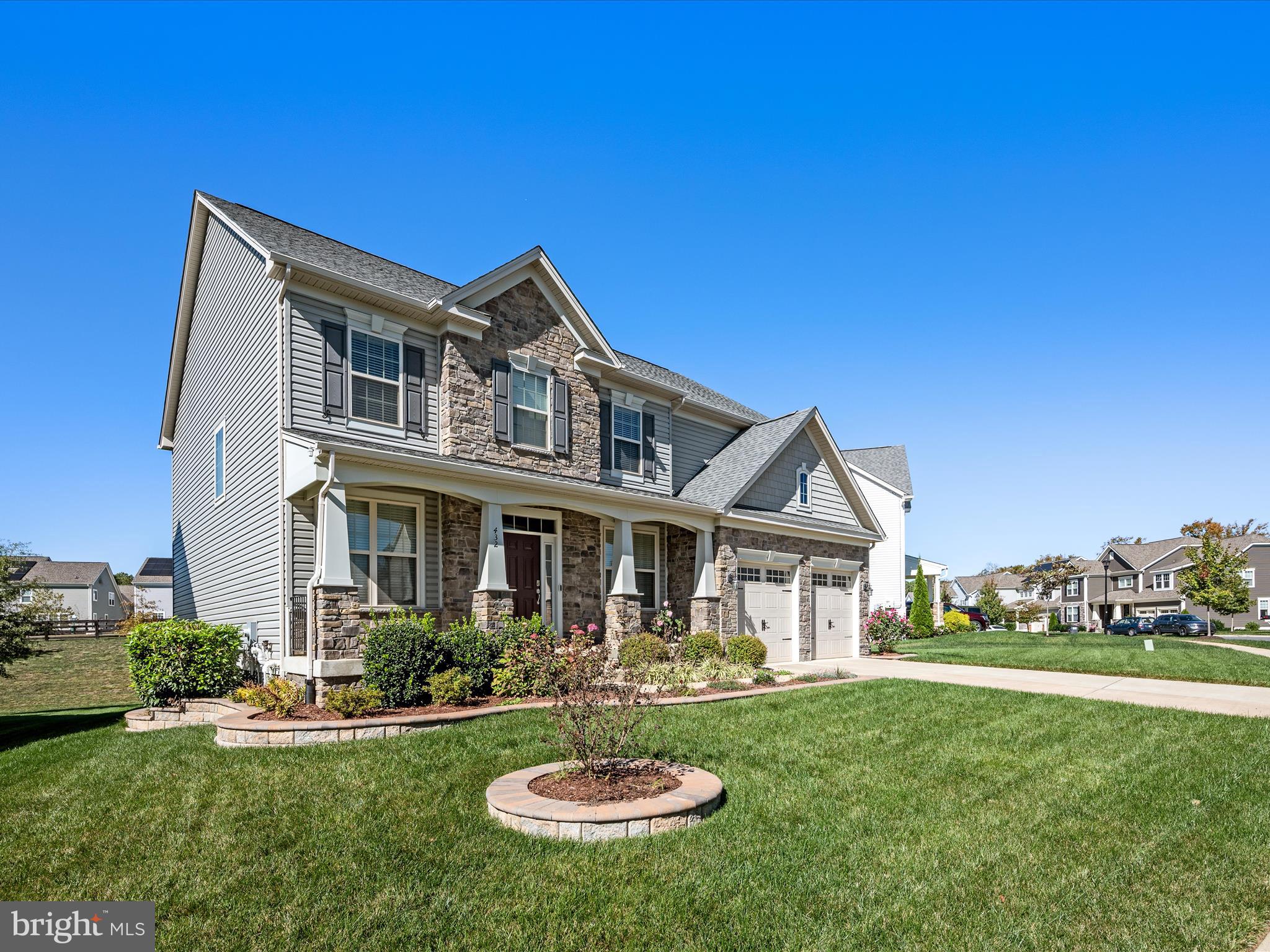 EMBREY MILL - Residential Lease