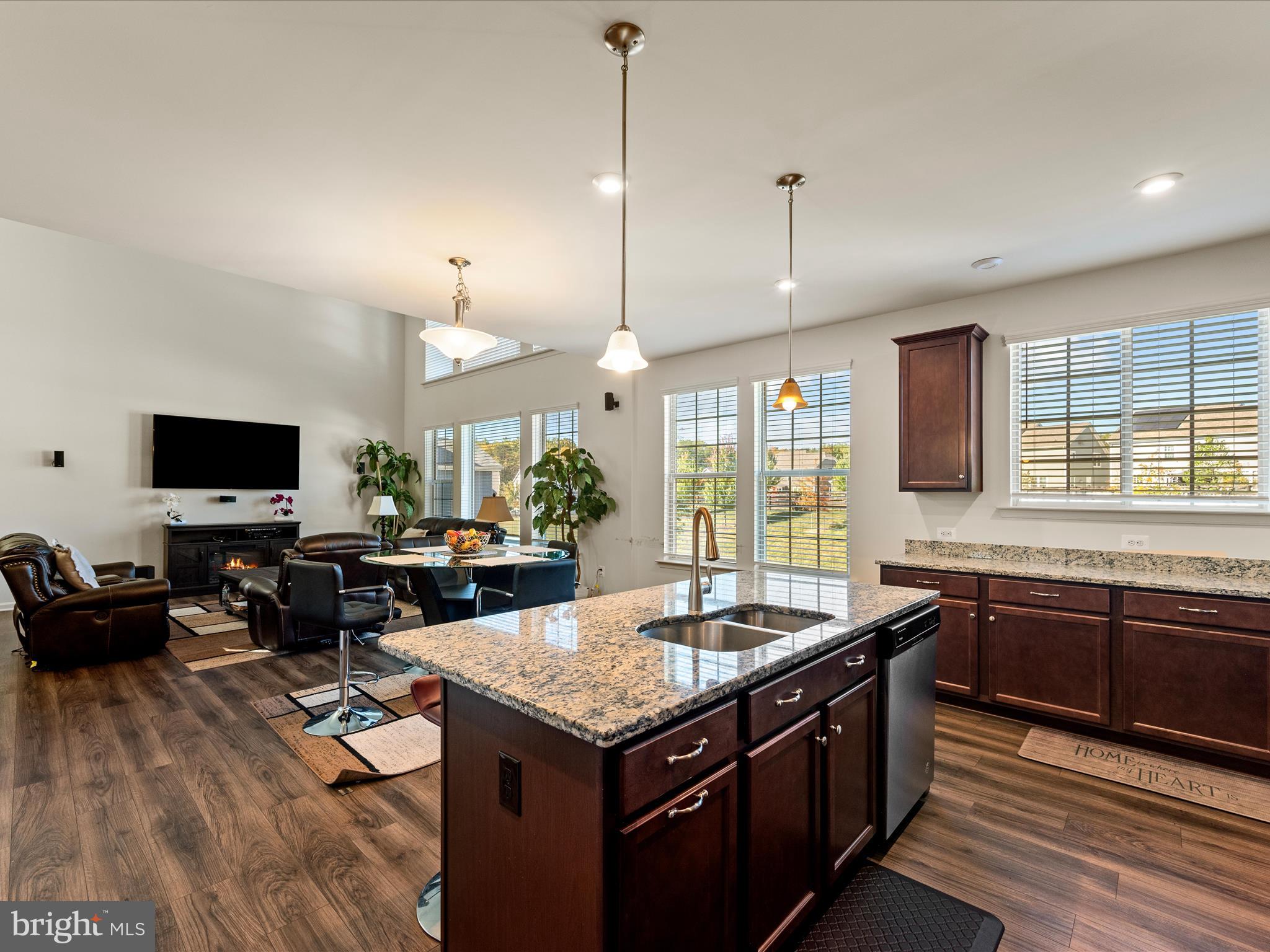 EMBREY MILL - Residential Lease