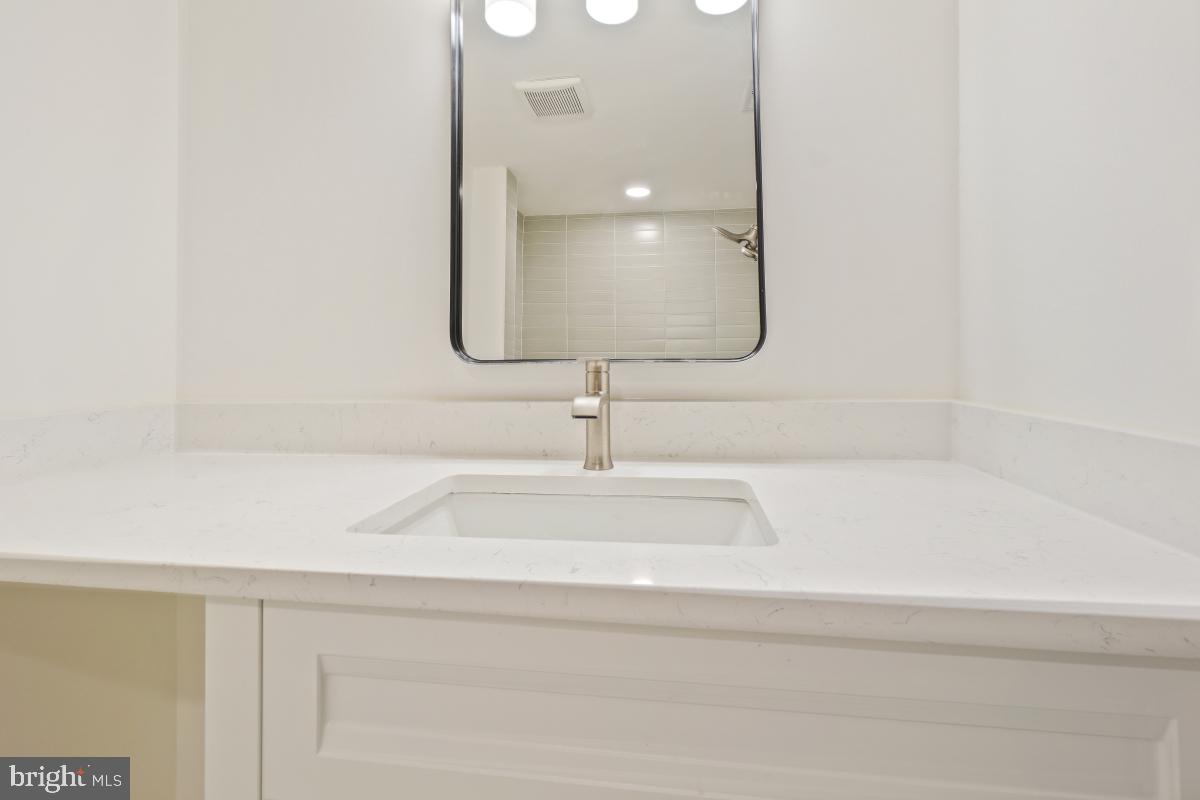 GREENBRIAR CONDO PHASE III - Residential