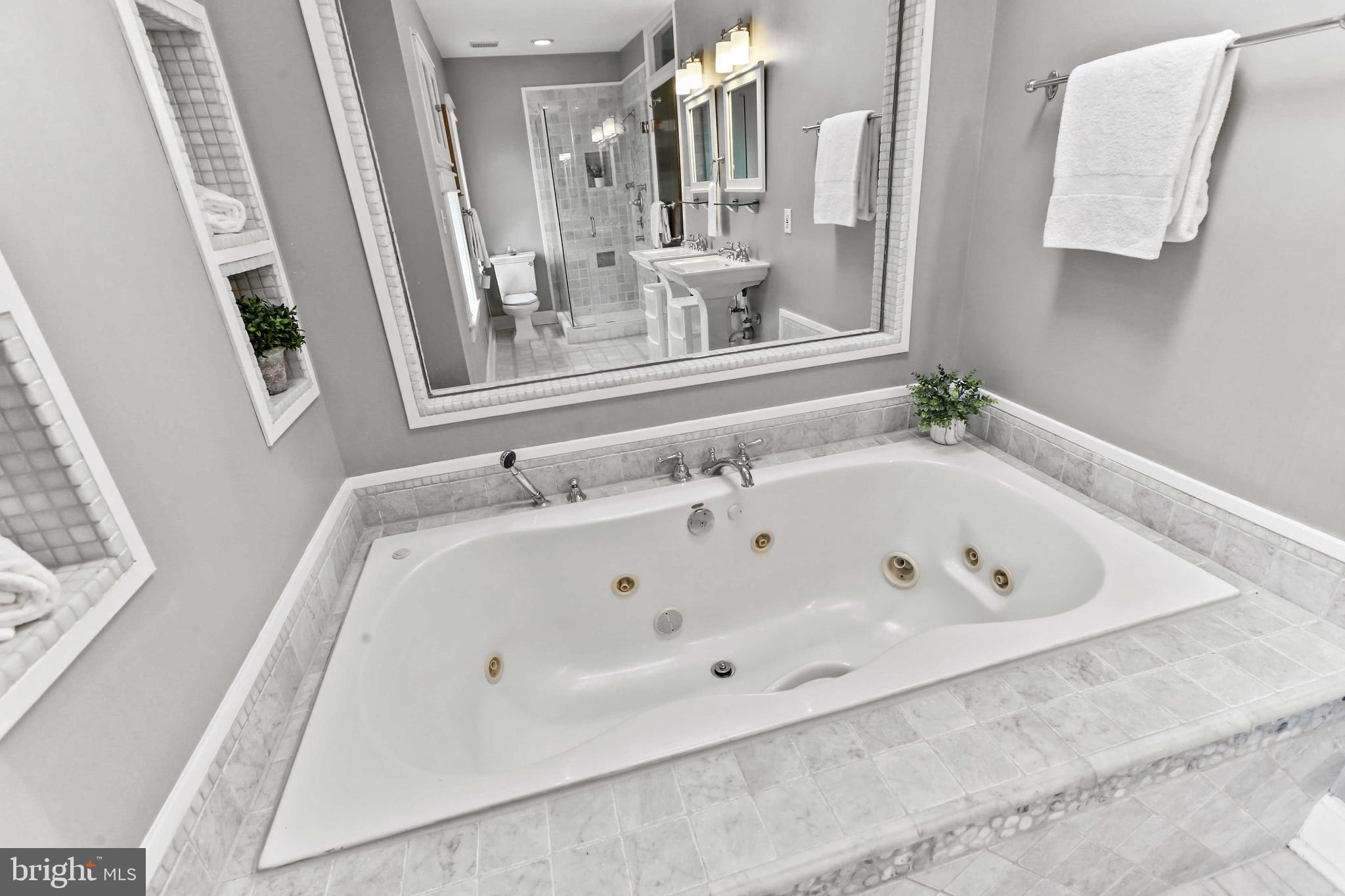 UPPER FELLS POINT - Residential