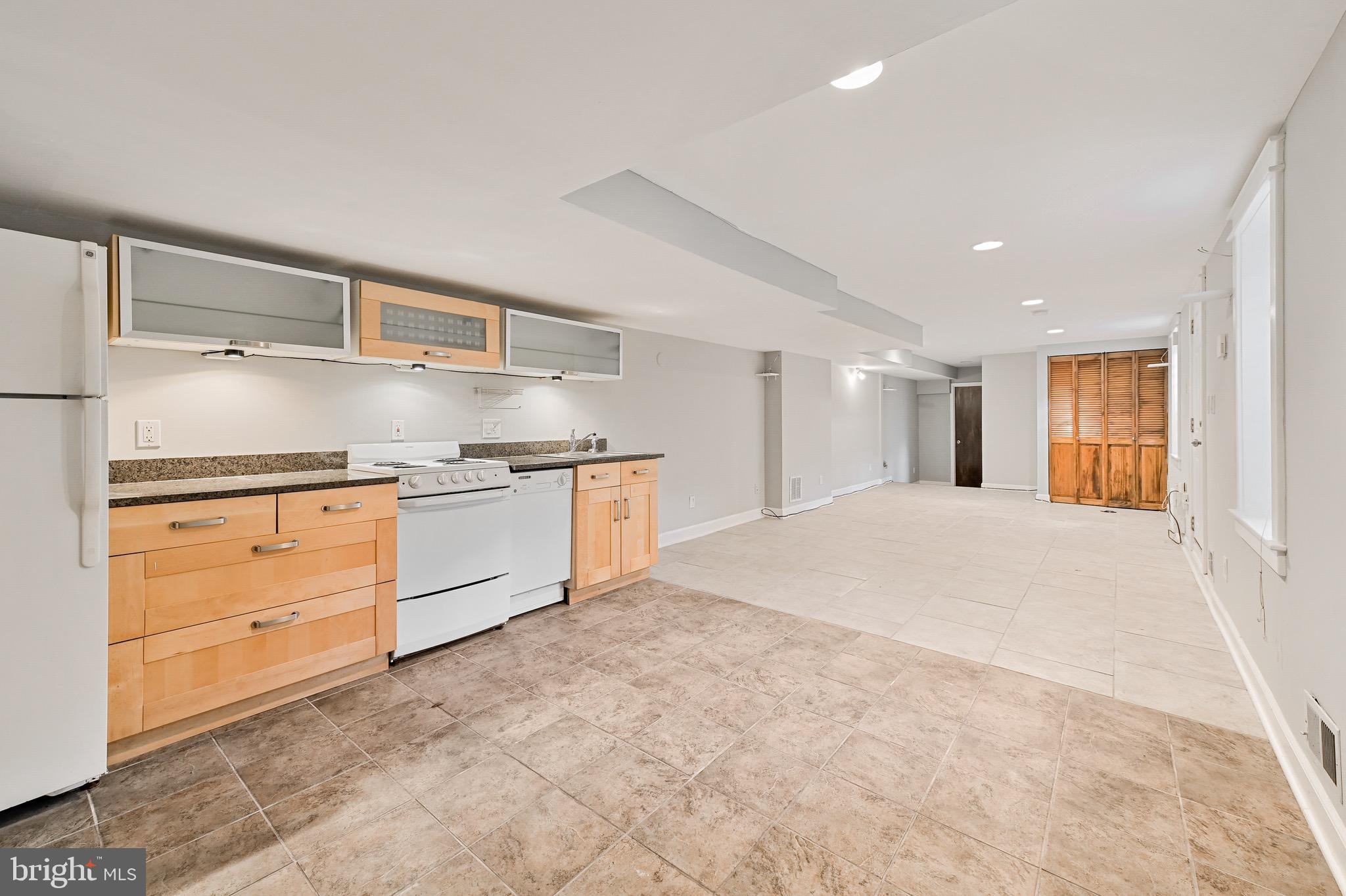 UPPER FELLS POINT - Residential