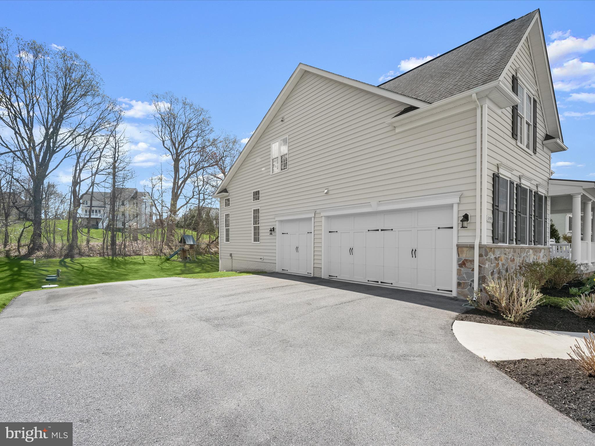 THE ESTATES AT CLOVERFIELD - Residential