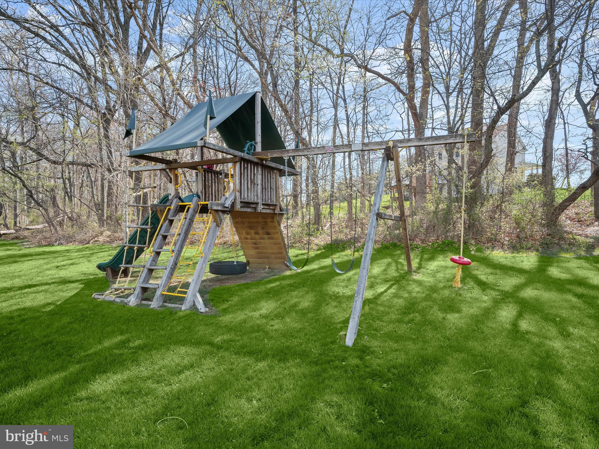 THE ESTATES AT CLOVERFIELD - Residential