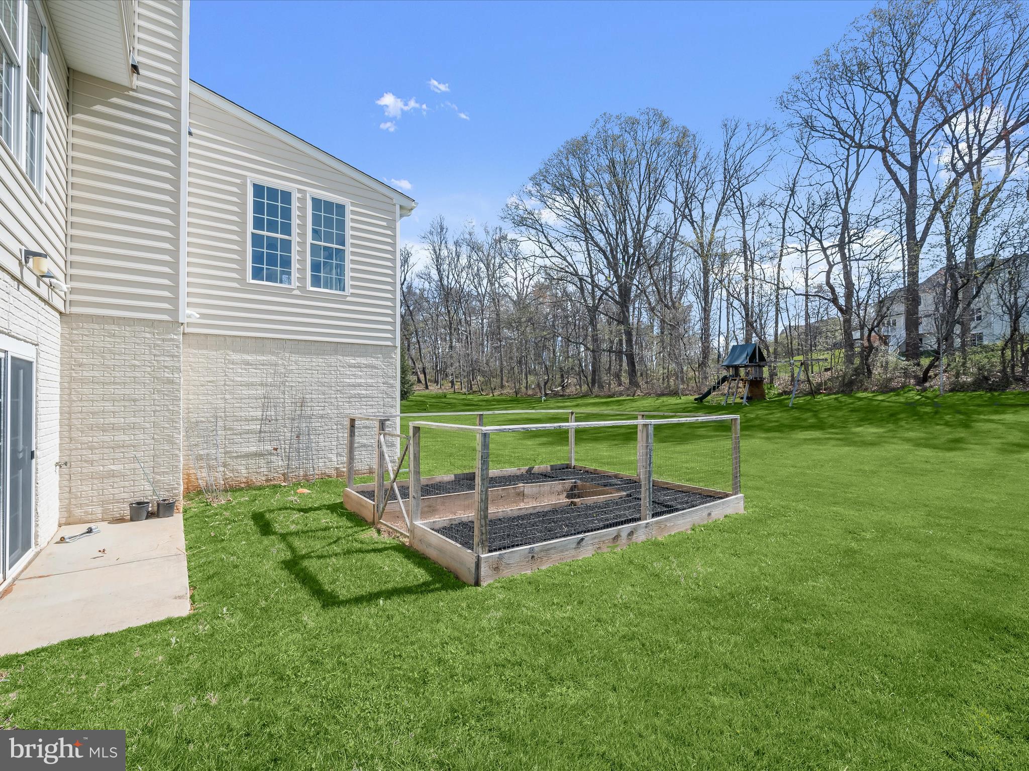 THE ESTATES AT CLOVERFIELD - Residential