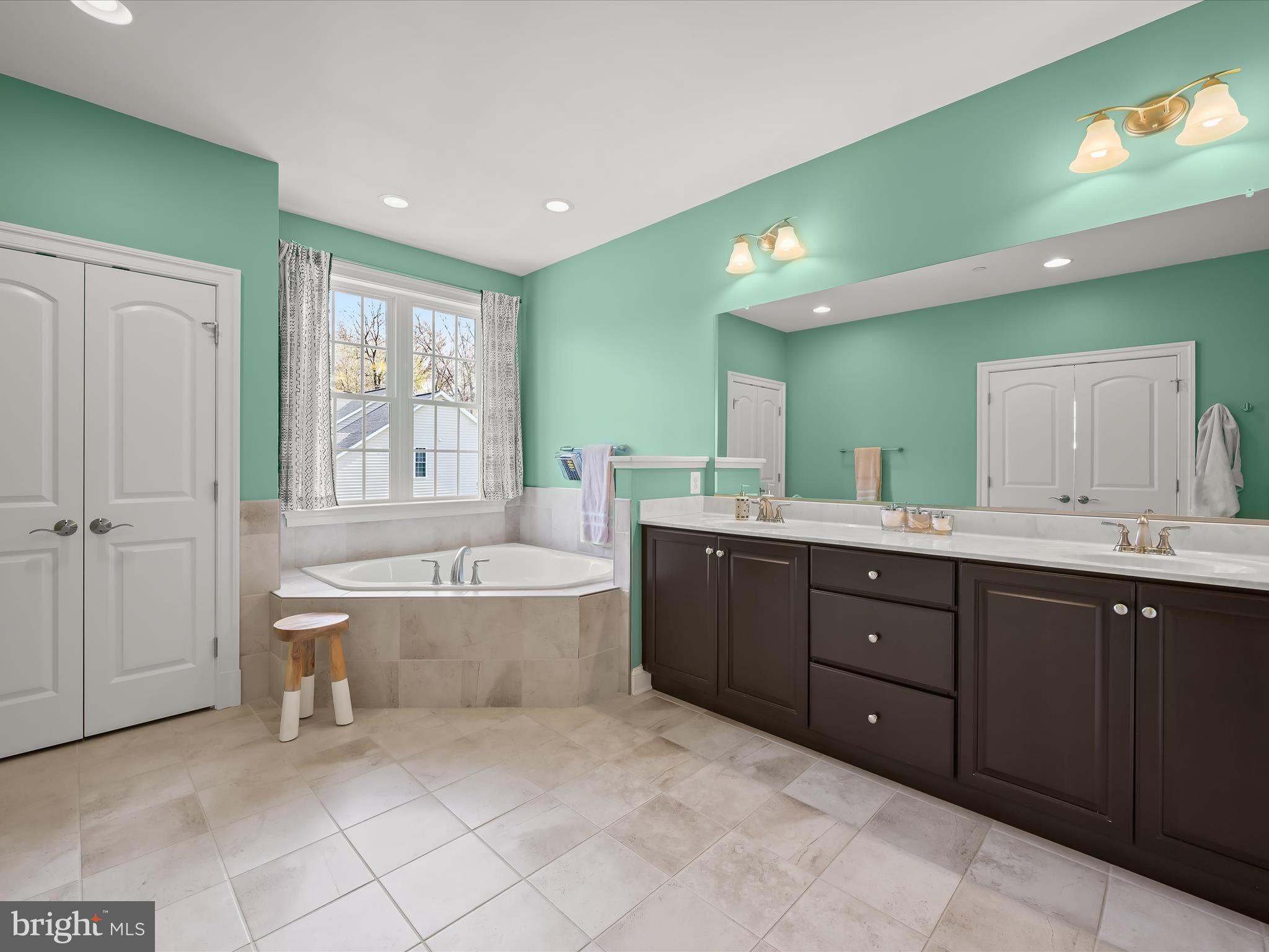 THE ESTATES AT CLOVERFIELD - Residential