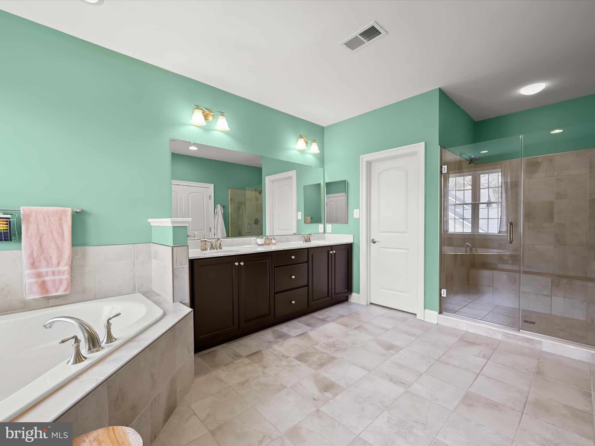 THE ESTATES AT CLOVERFIELD - Residential