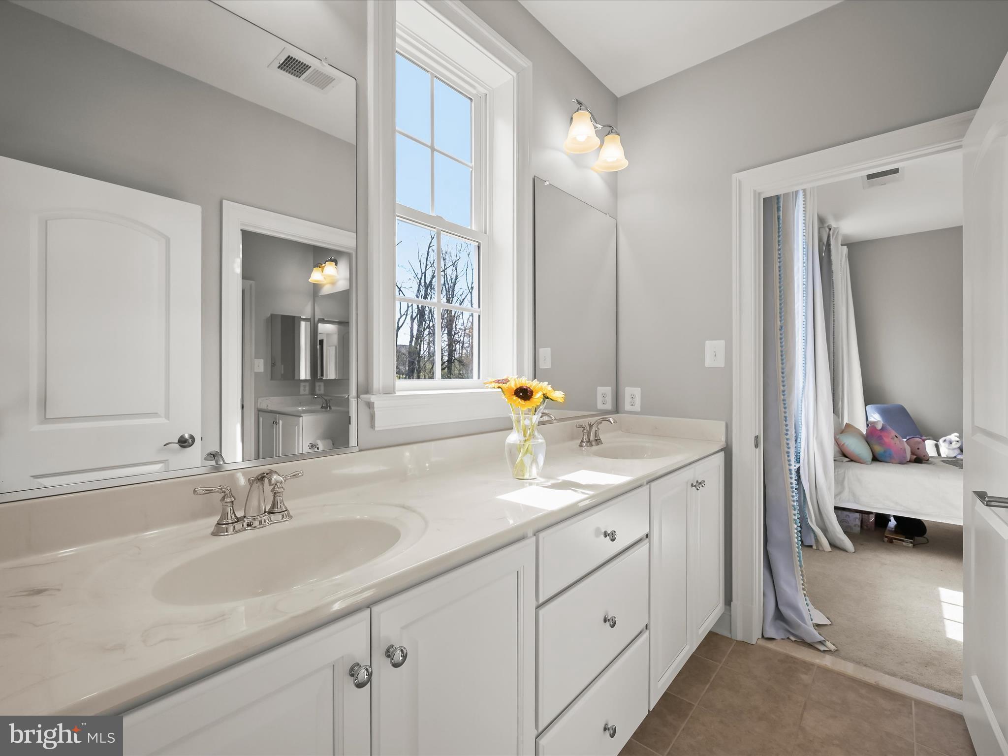 THE ESTATES AT CLOVERFIELD - Residential