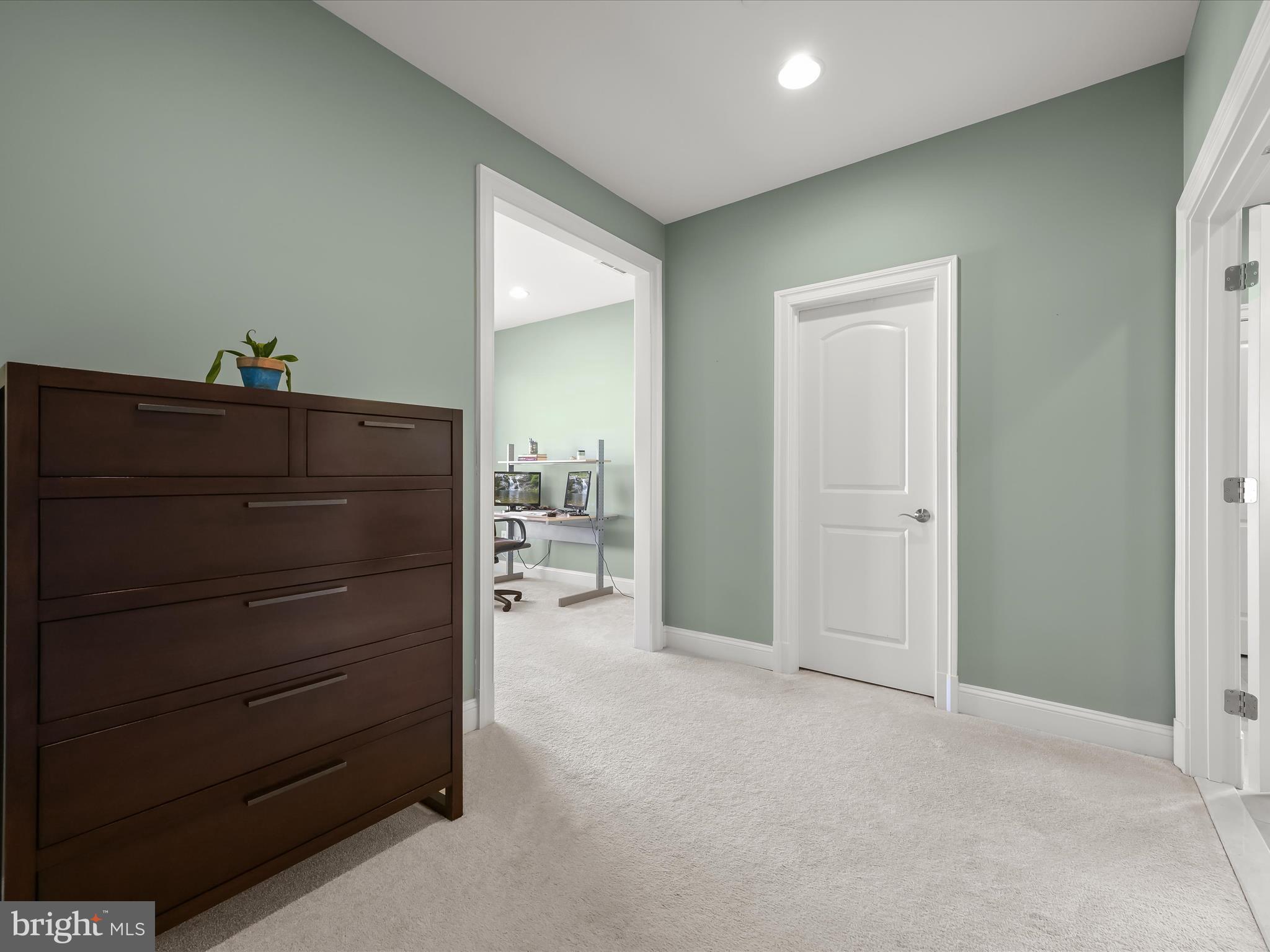 THE ESTATES AT CLOVERFIELD - Residential