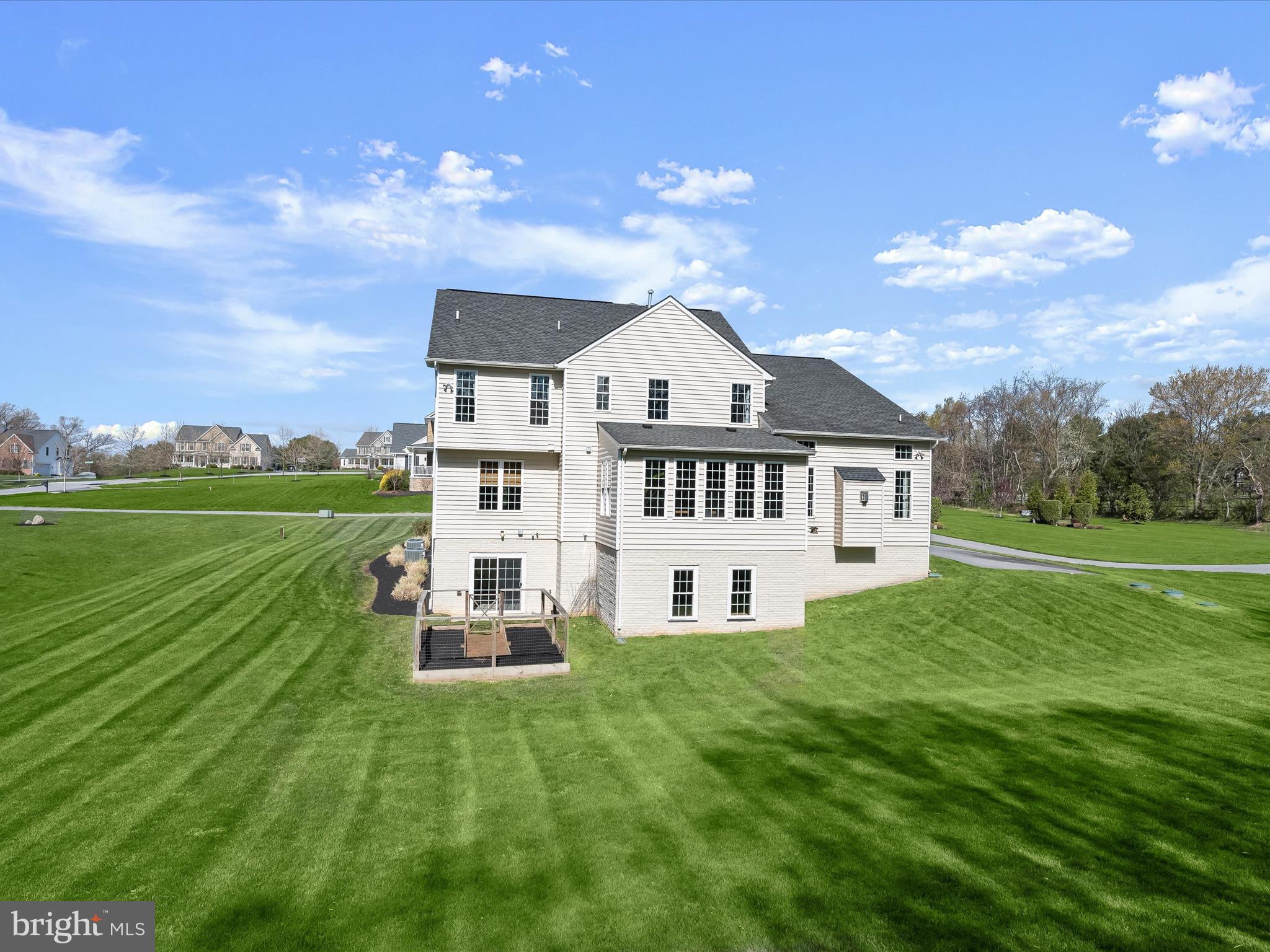 THE ESTATES AT CLOVERFIELD - Residential