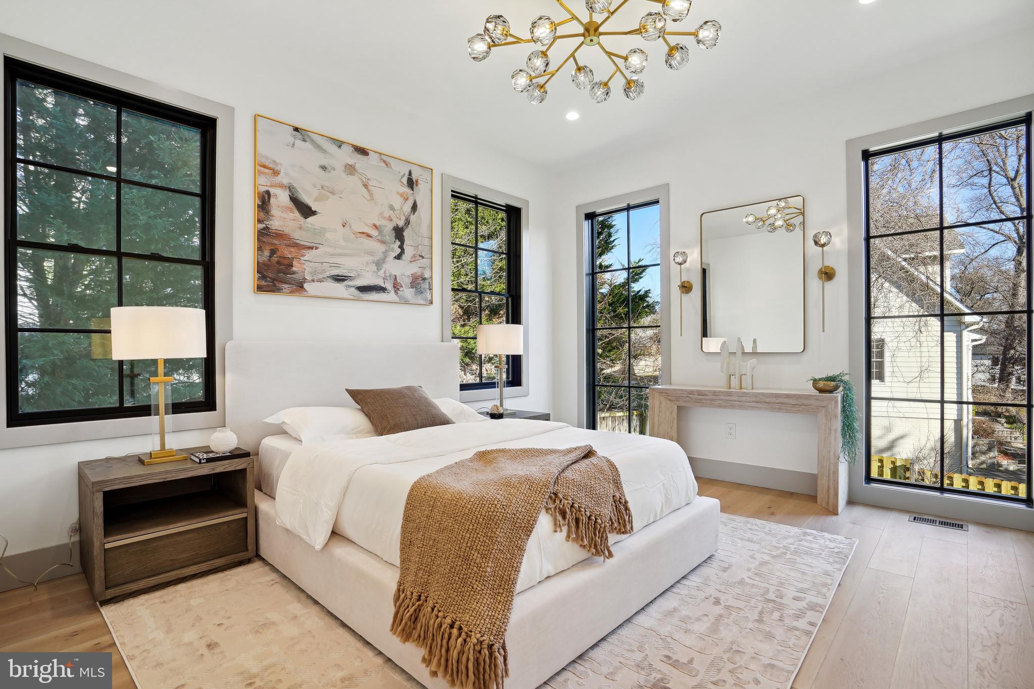 CHESTERBROOK - Residential