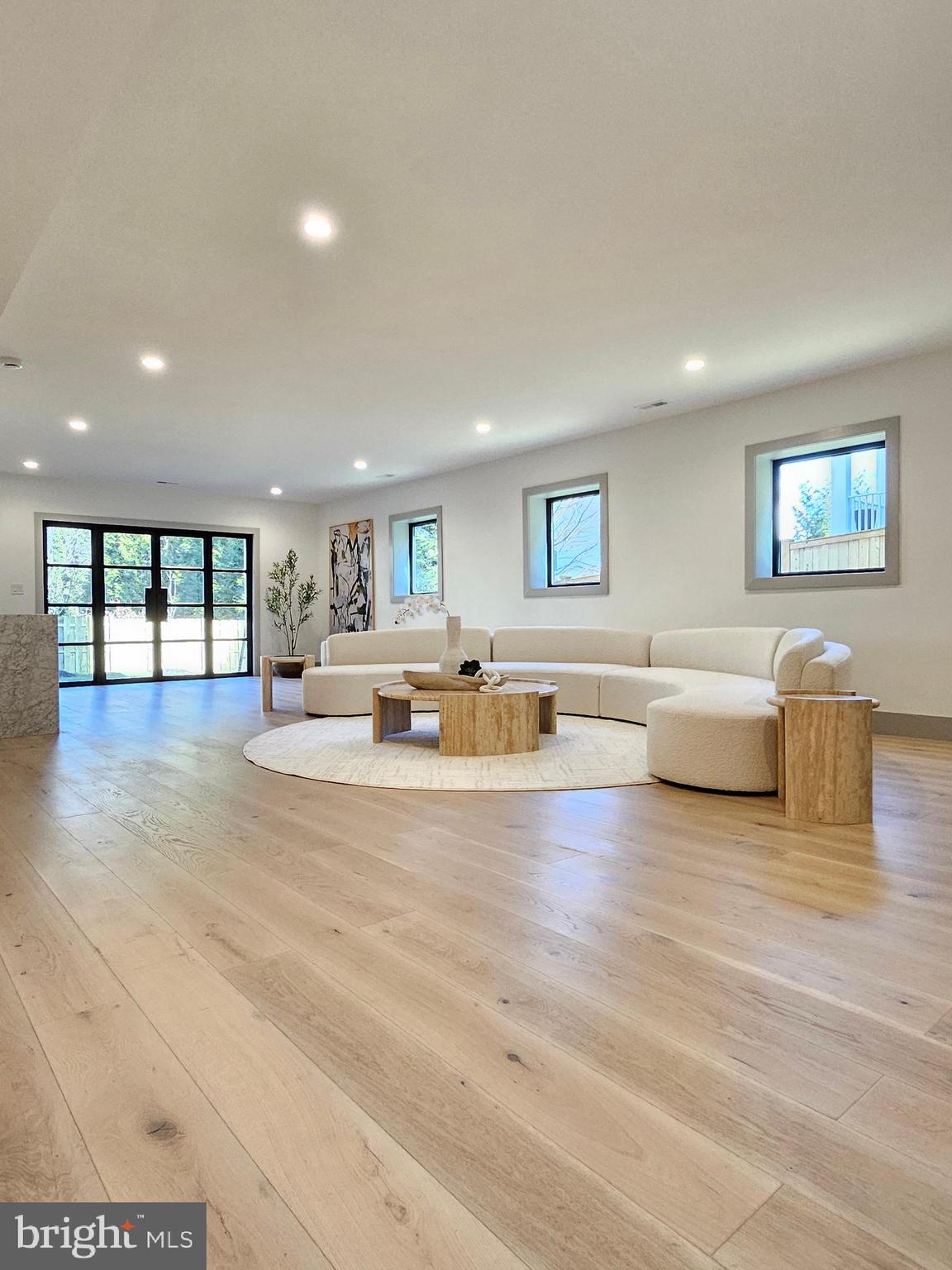 CHESTERBROOK - Residential