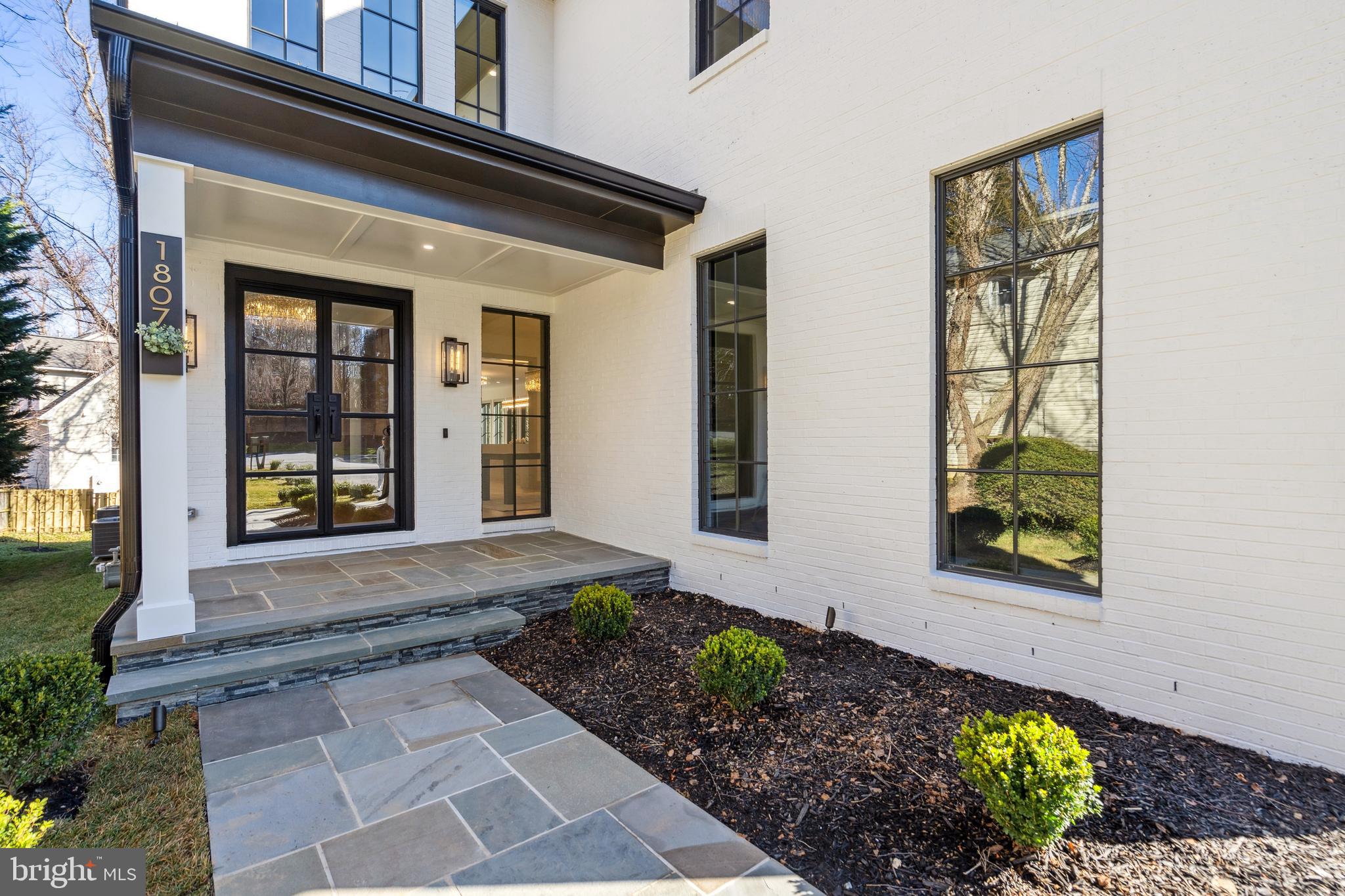 CHESTERBROOK - Residential