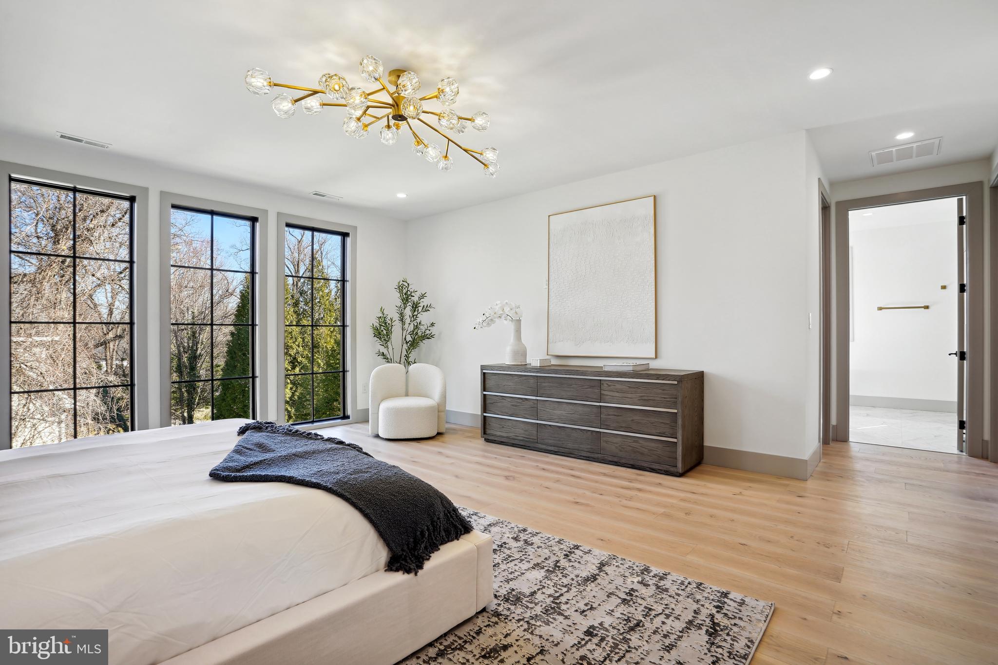 CHESTERBROOK - Residential