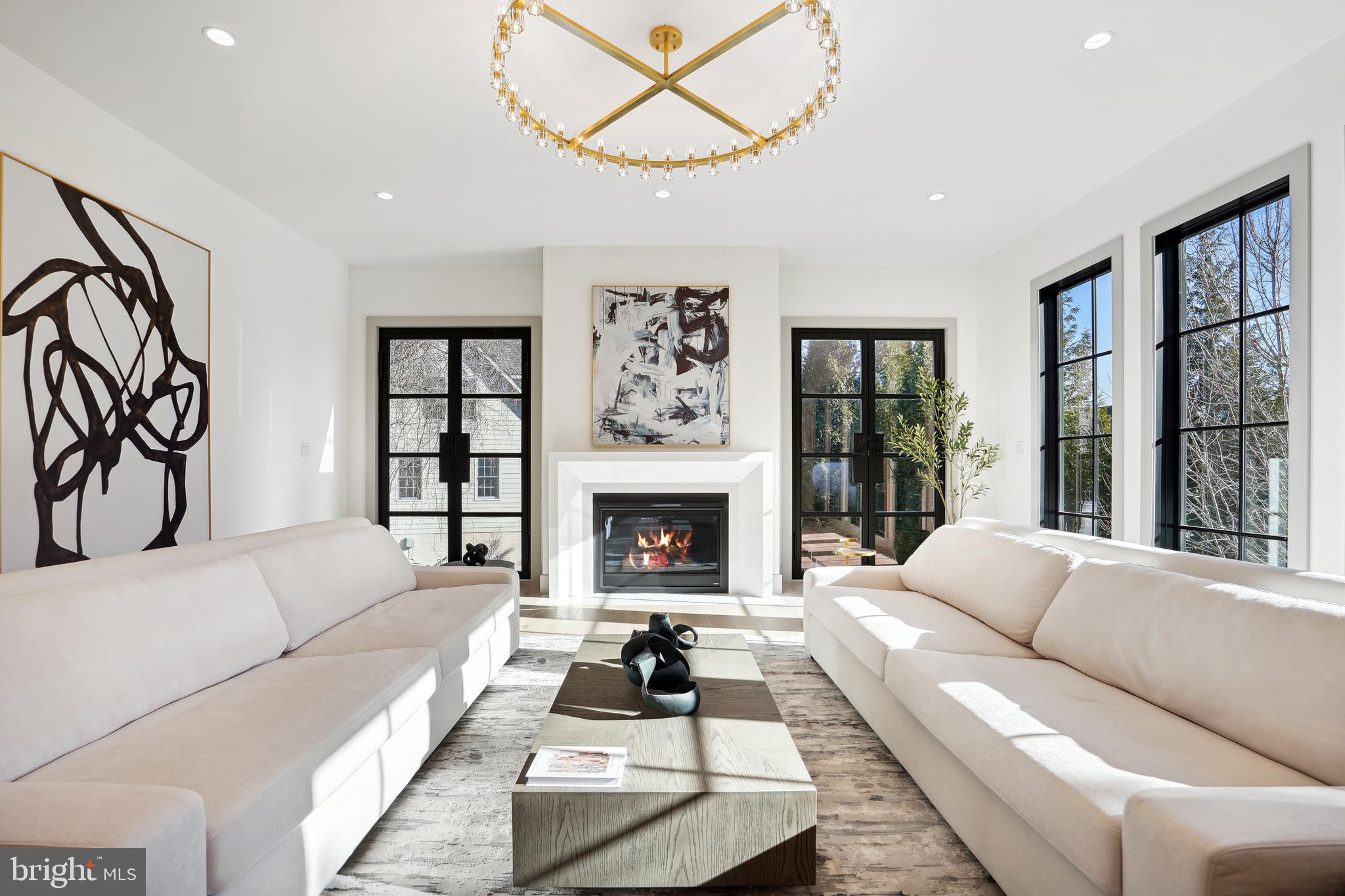 CHESTERBROOK - Residential