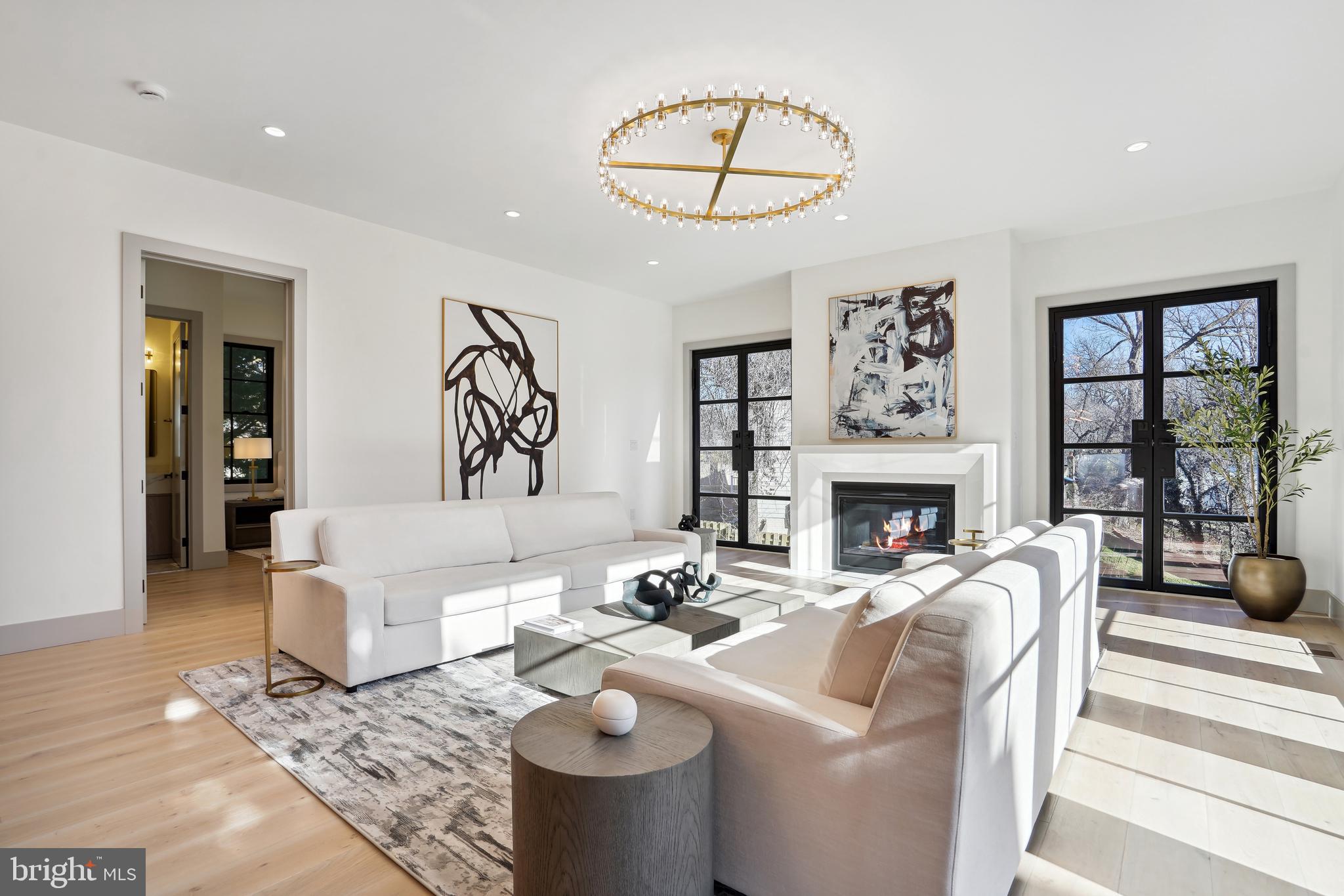 CHESTERBROOK - Residential