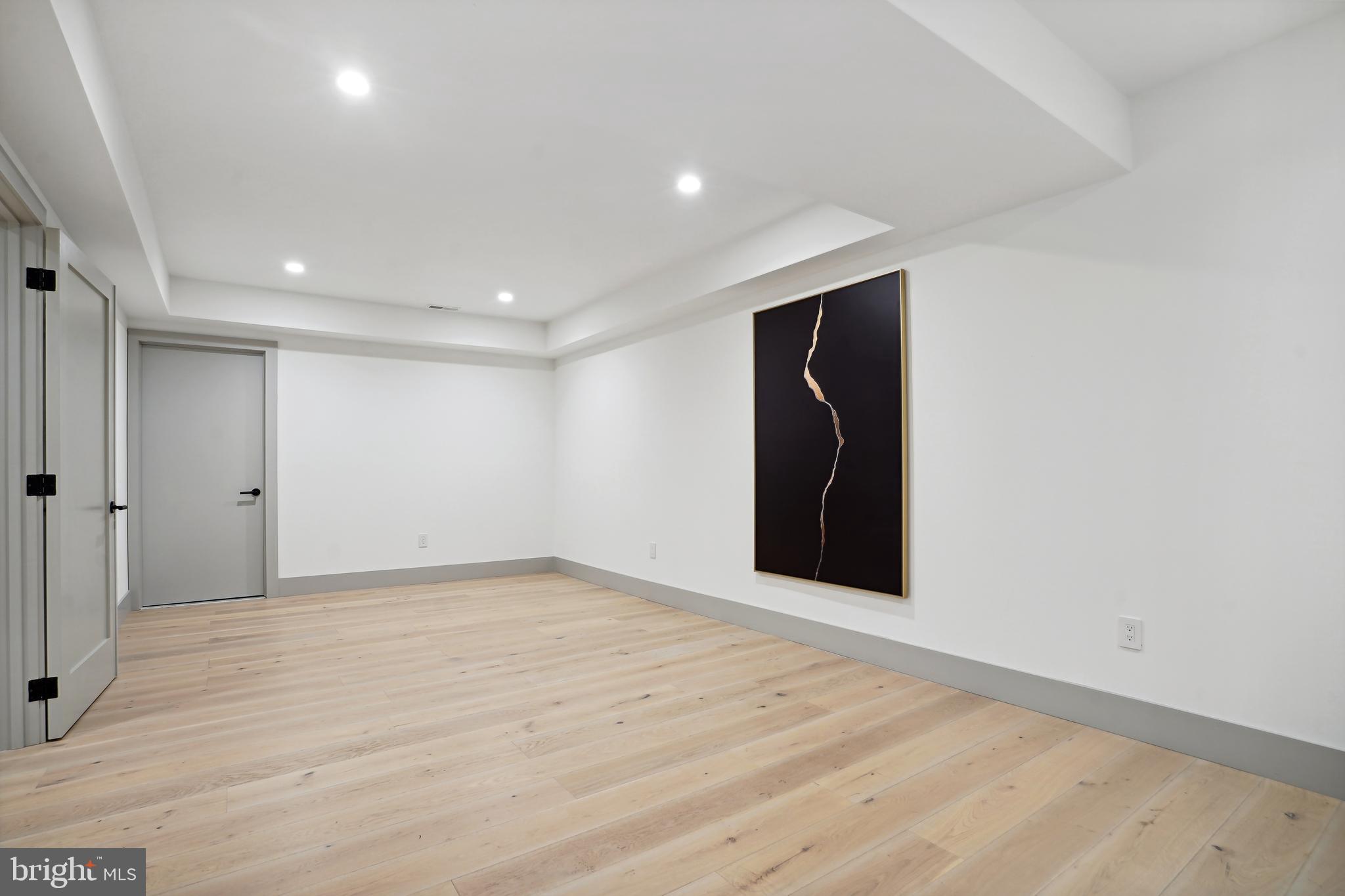 CHESTERBROOK - Residential