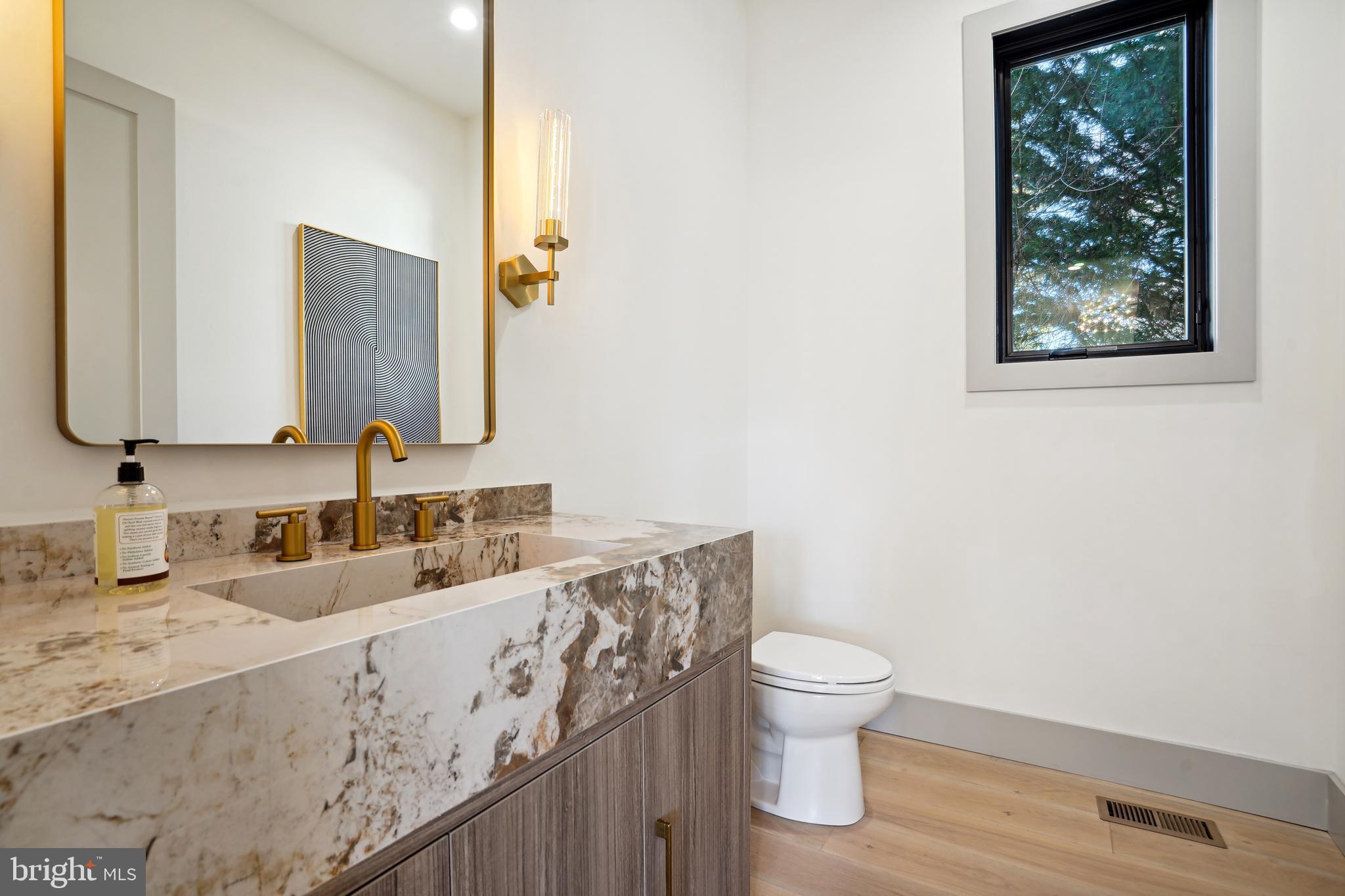 CHESTERBROOK - Residential