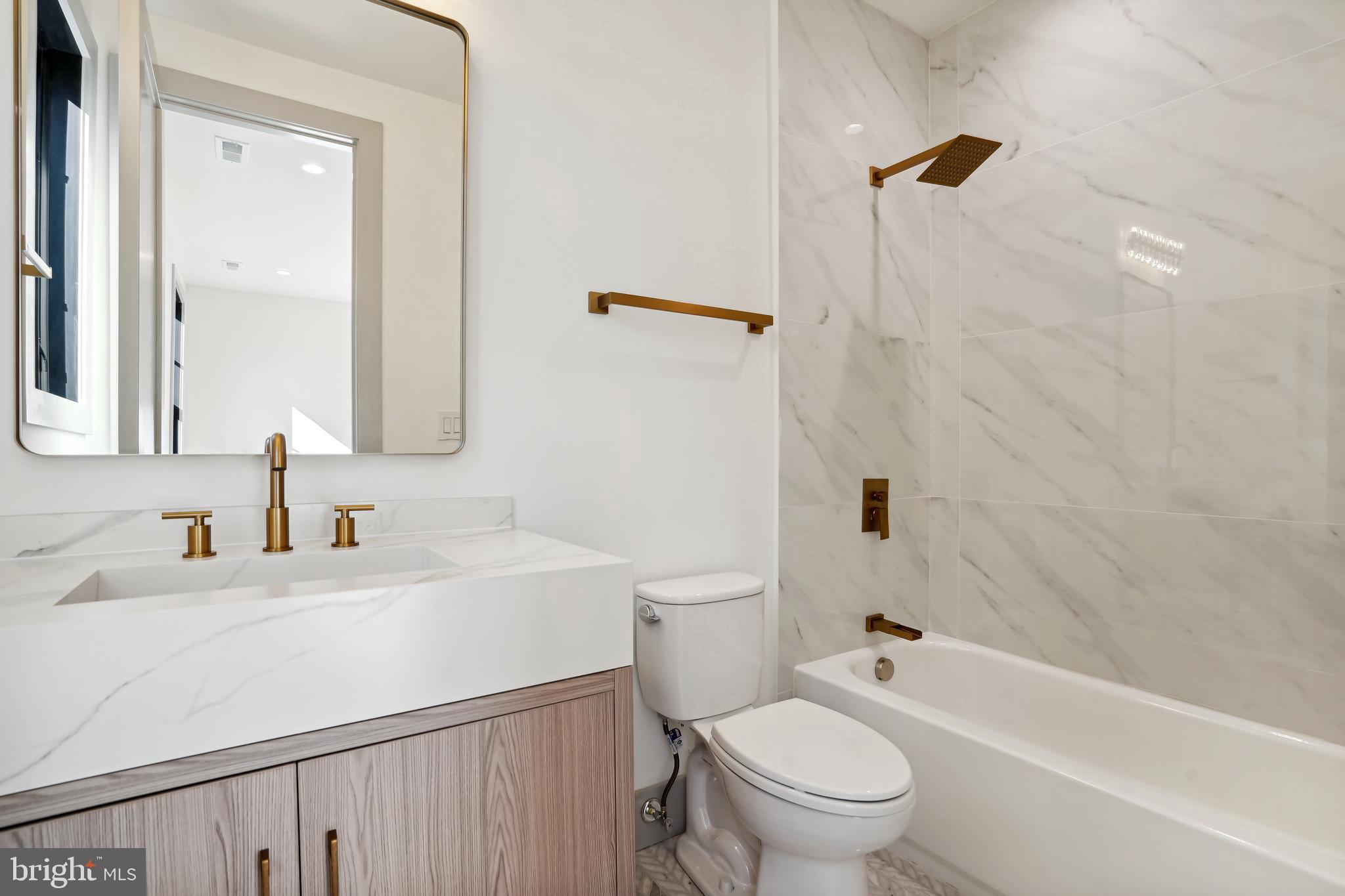 CHESTERBROOK - Residential