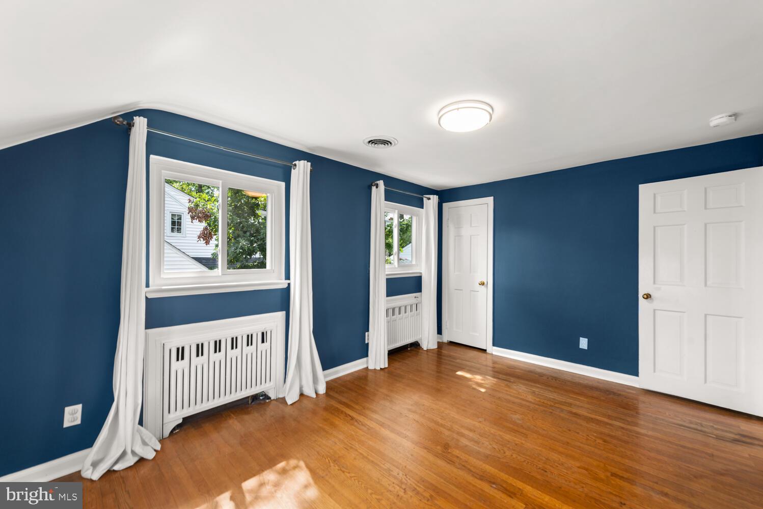 BEVERLEY HILLS - Residential