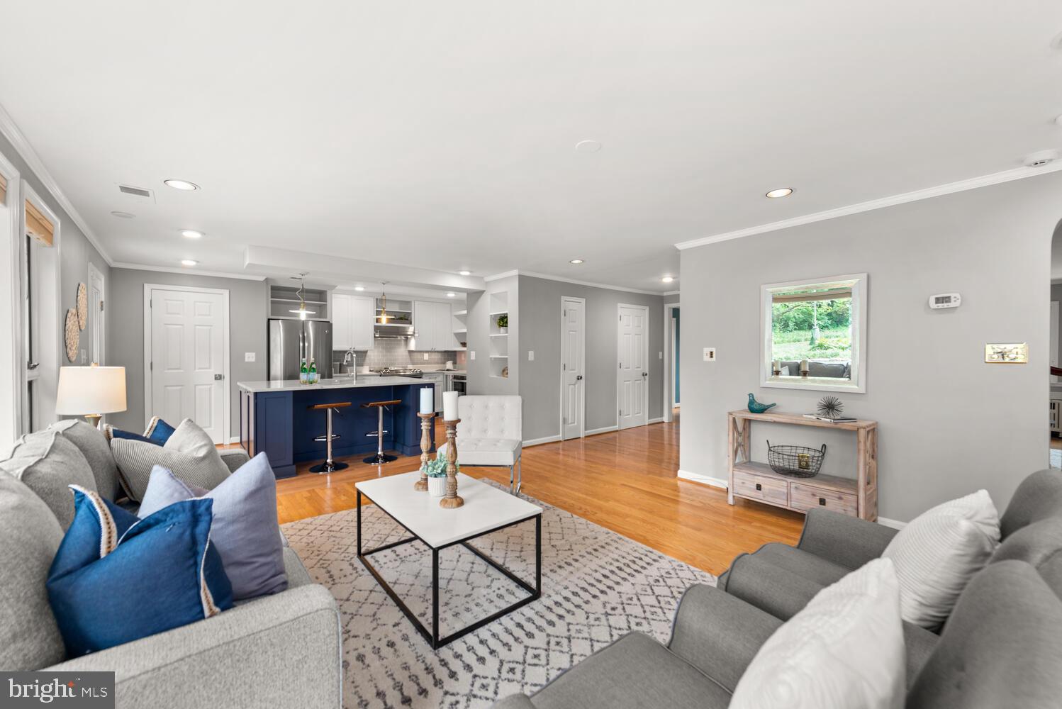 BEVERLEY HILLS - Residential