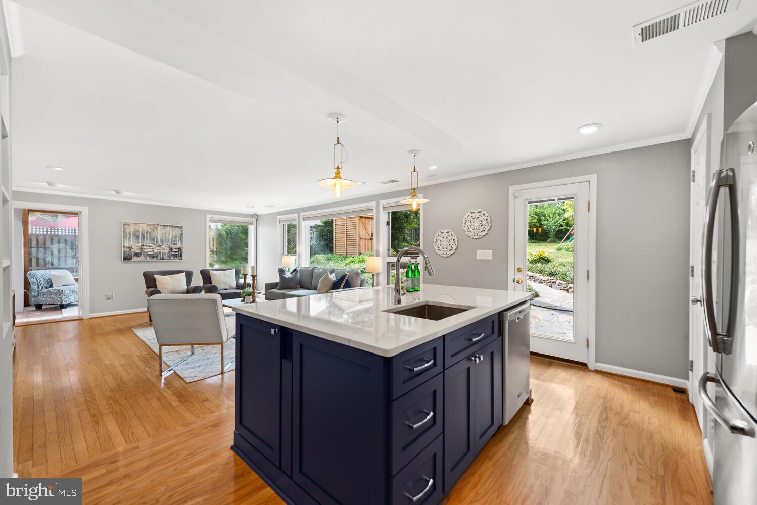 BEVERLEY HILLS - Residential