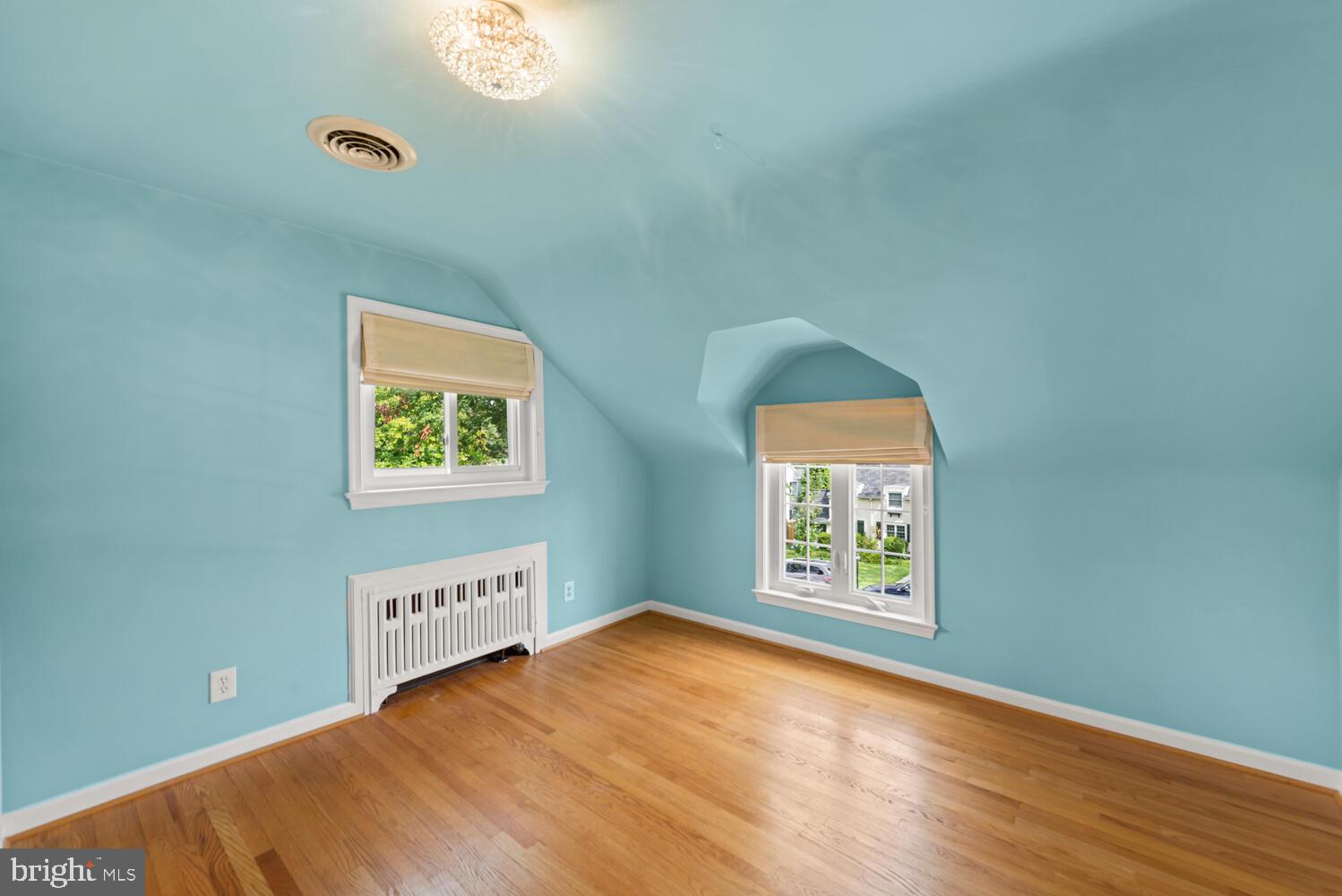 BEVERLEY HILLS - Residential