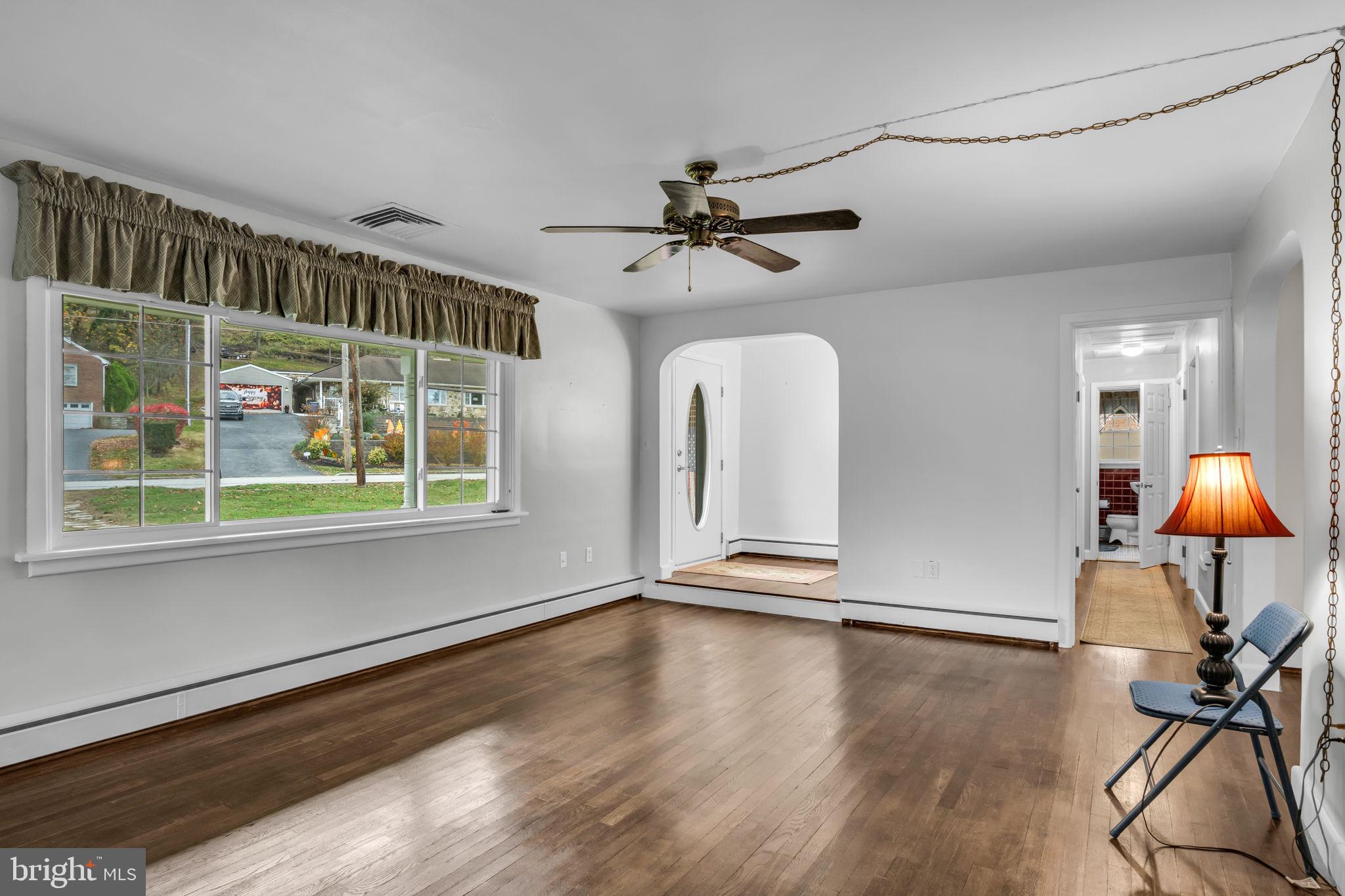 NEW CUMBERLAND - Residential