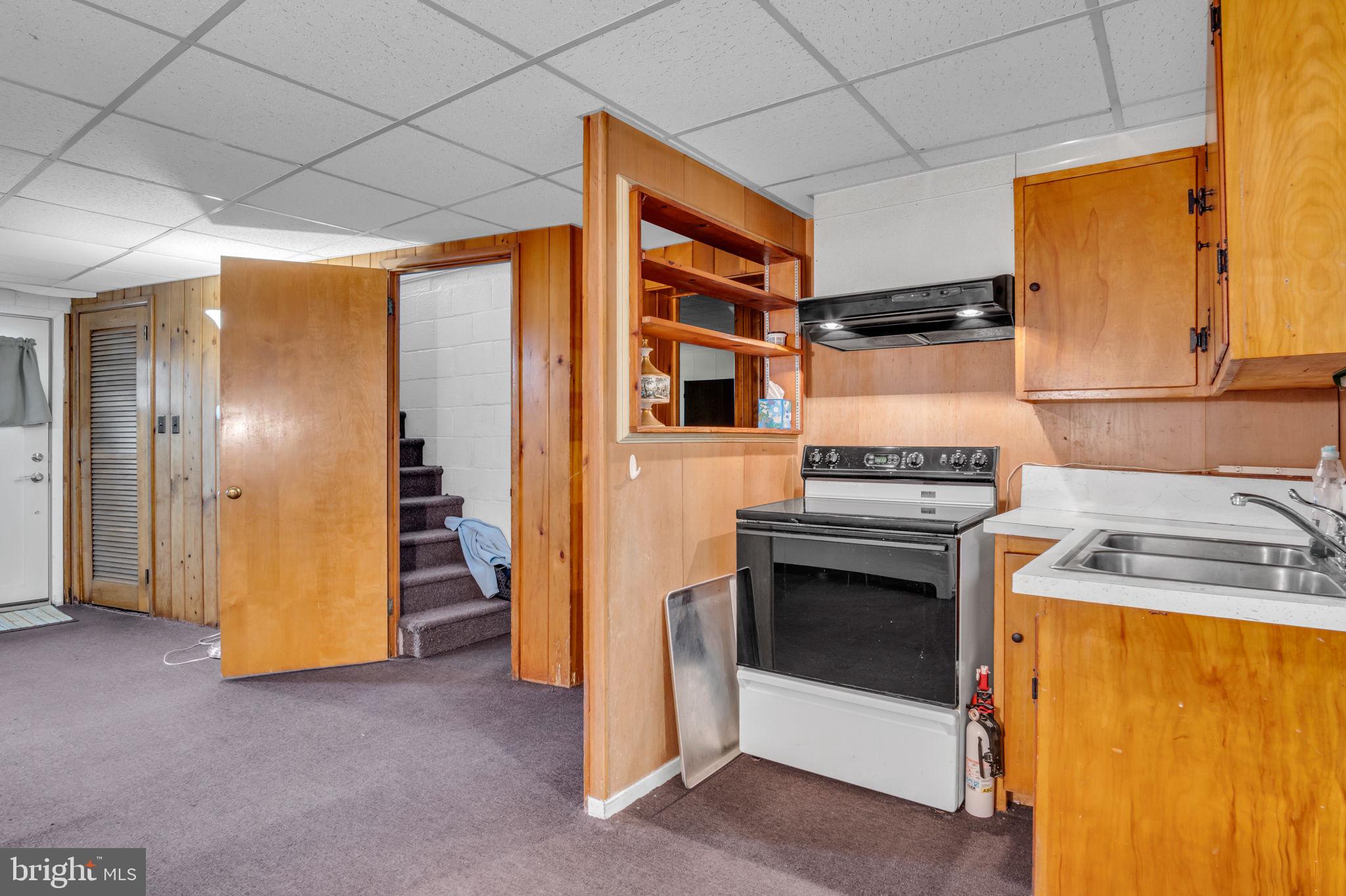 NEW CUMBERLAND - Residential