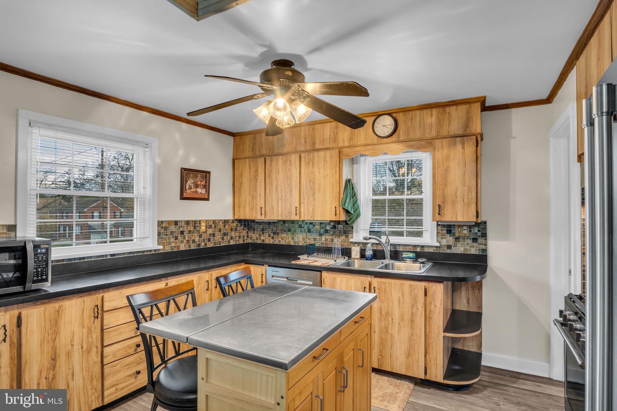 NEW CUMBERLAND - Residential