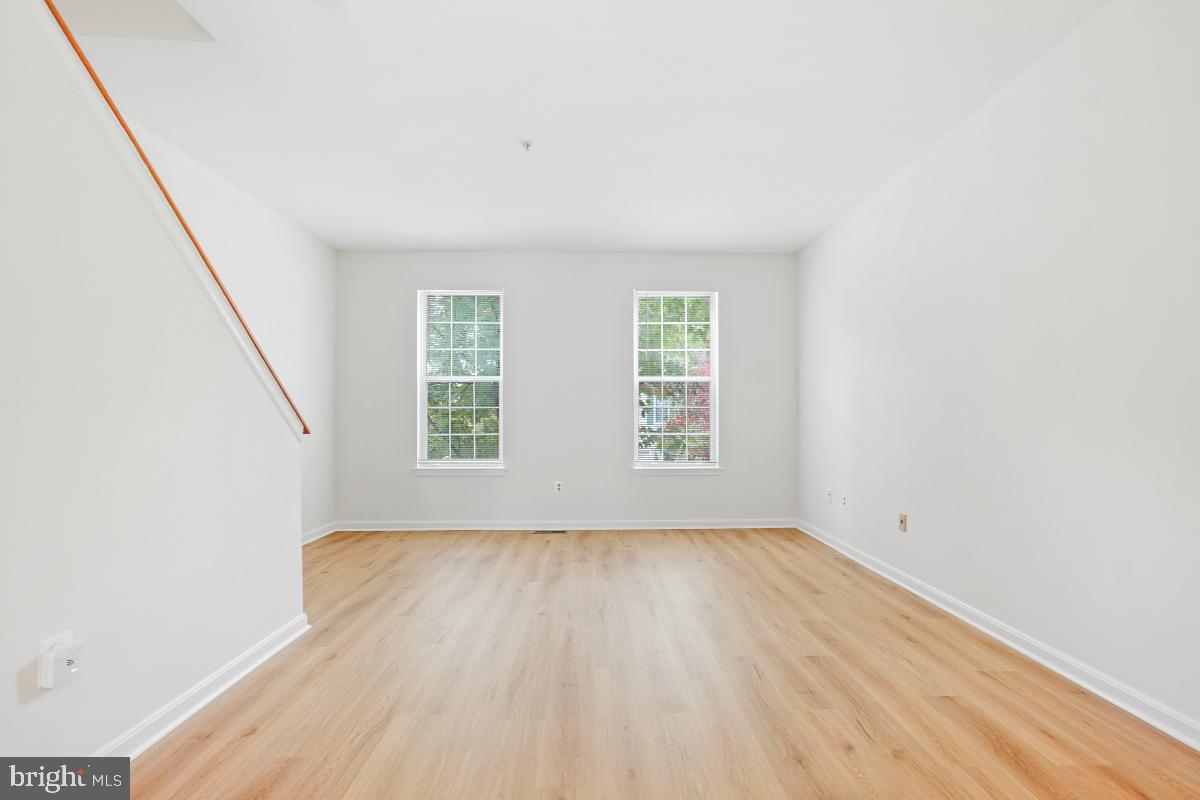 OWINGS MILLS - Residential