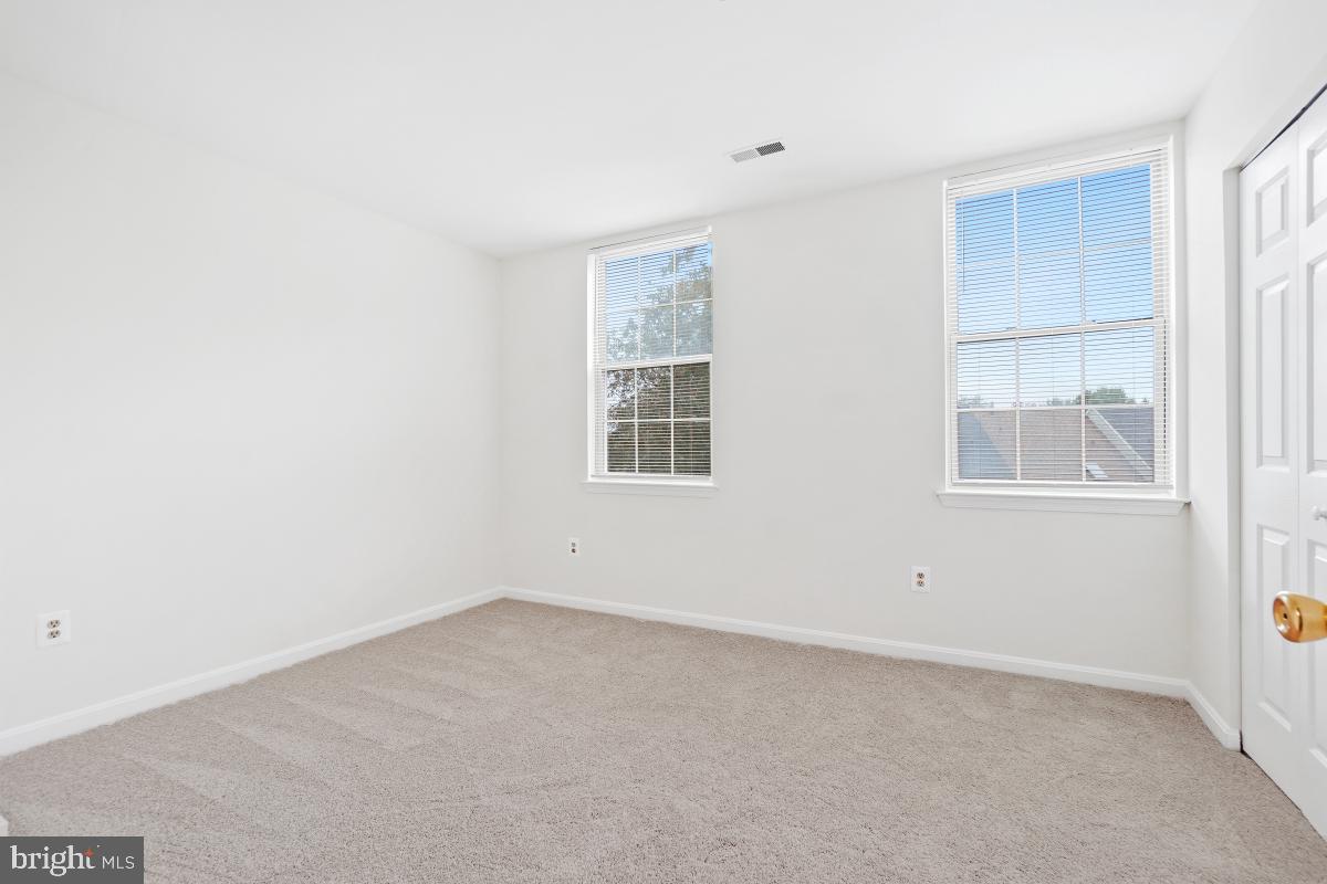 OWINGS MILLS - Residential