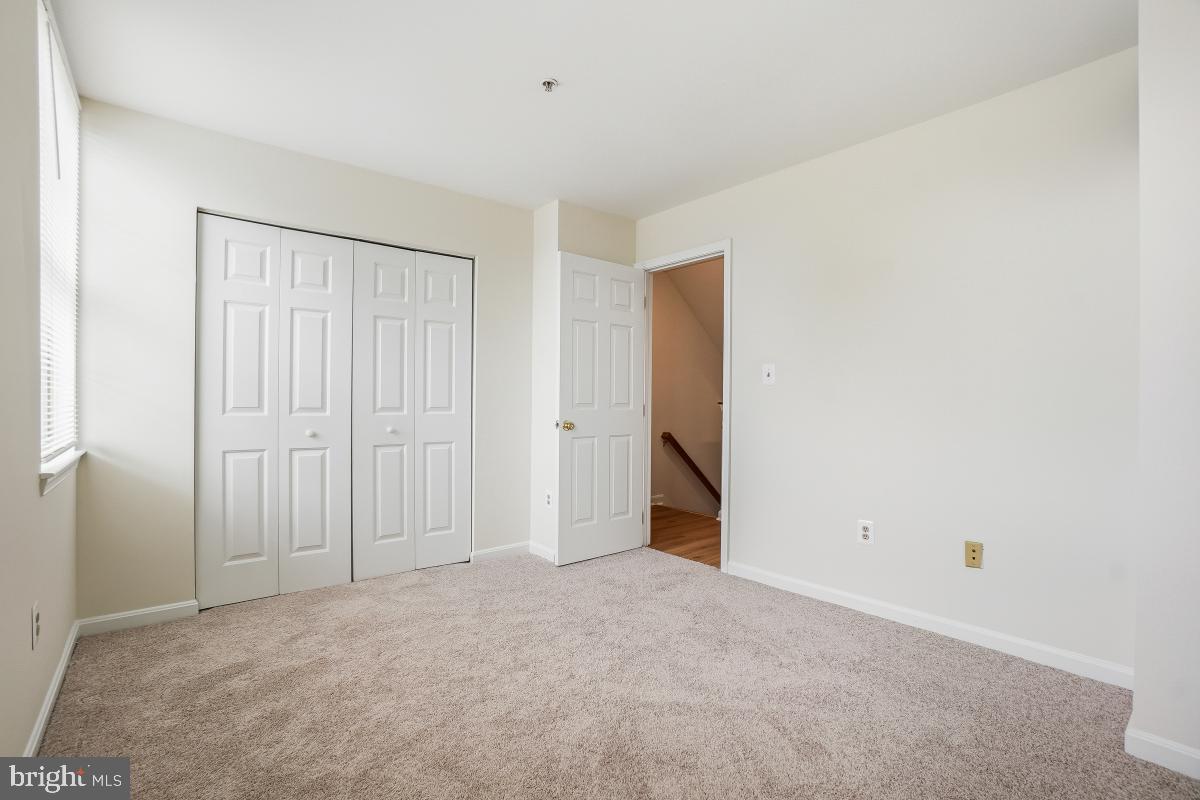 OWINGS MILLS - Residential