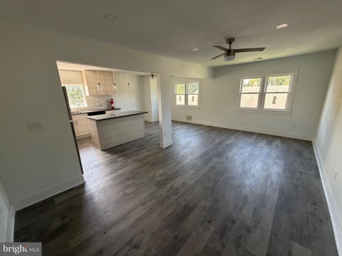 Condo For Rent - 224 Union Street #APT 1<br/> Burlington County, BORDENTOWN, NJ 08505