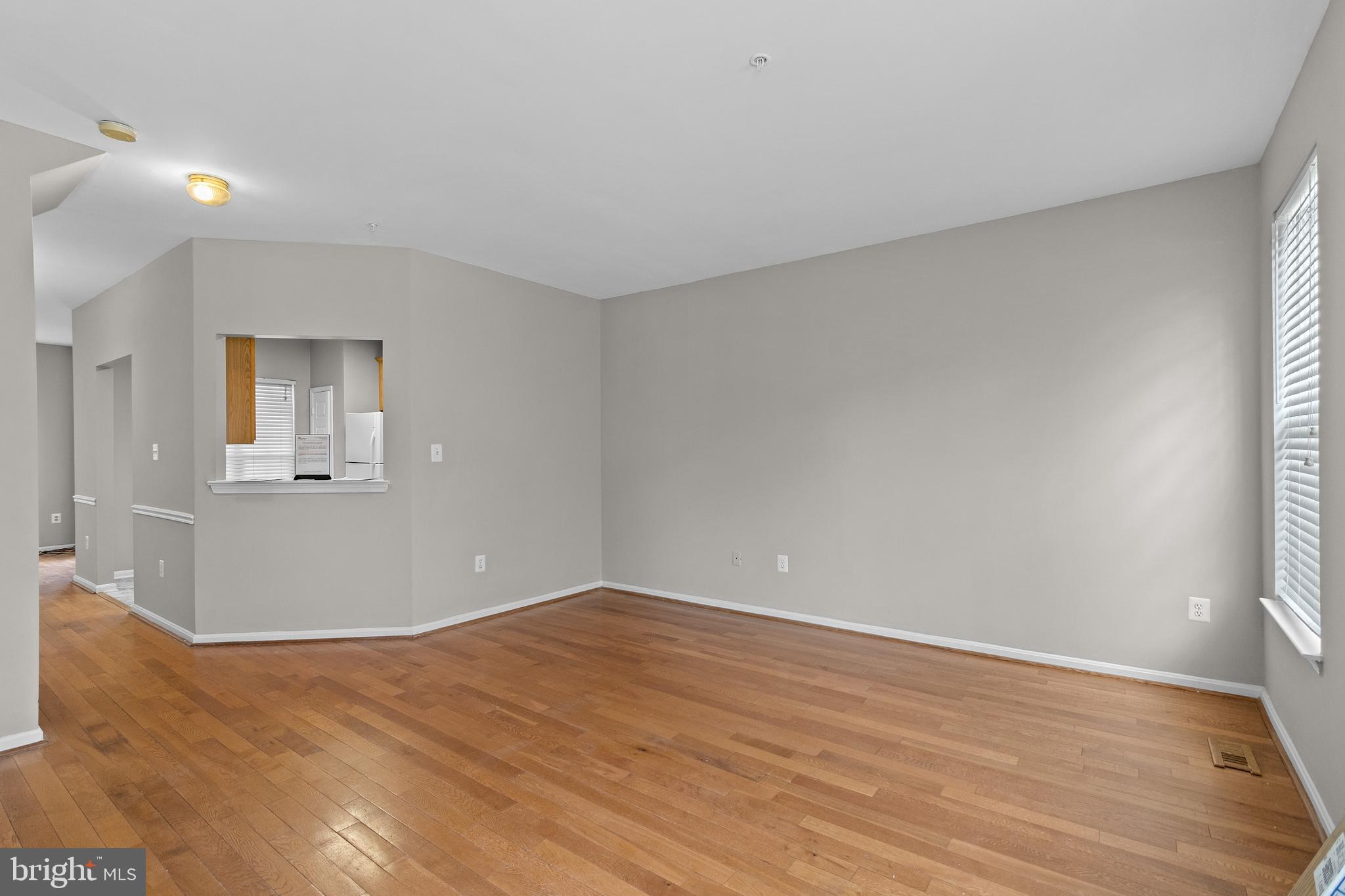 SUMMIT CREEK - Residential