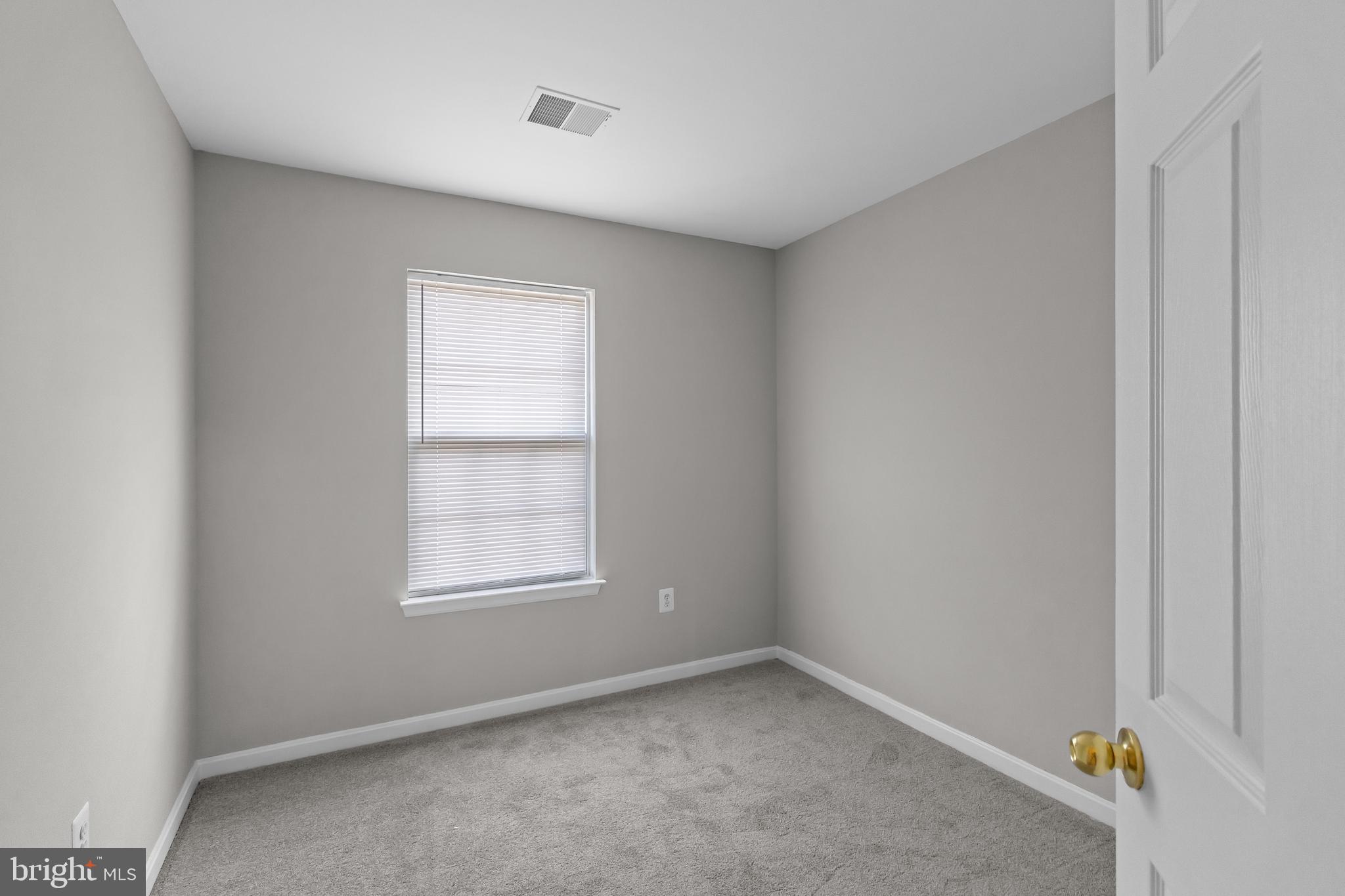 SUMMIT CREEK - Residential