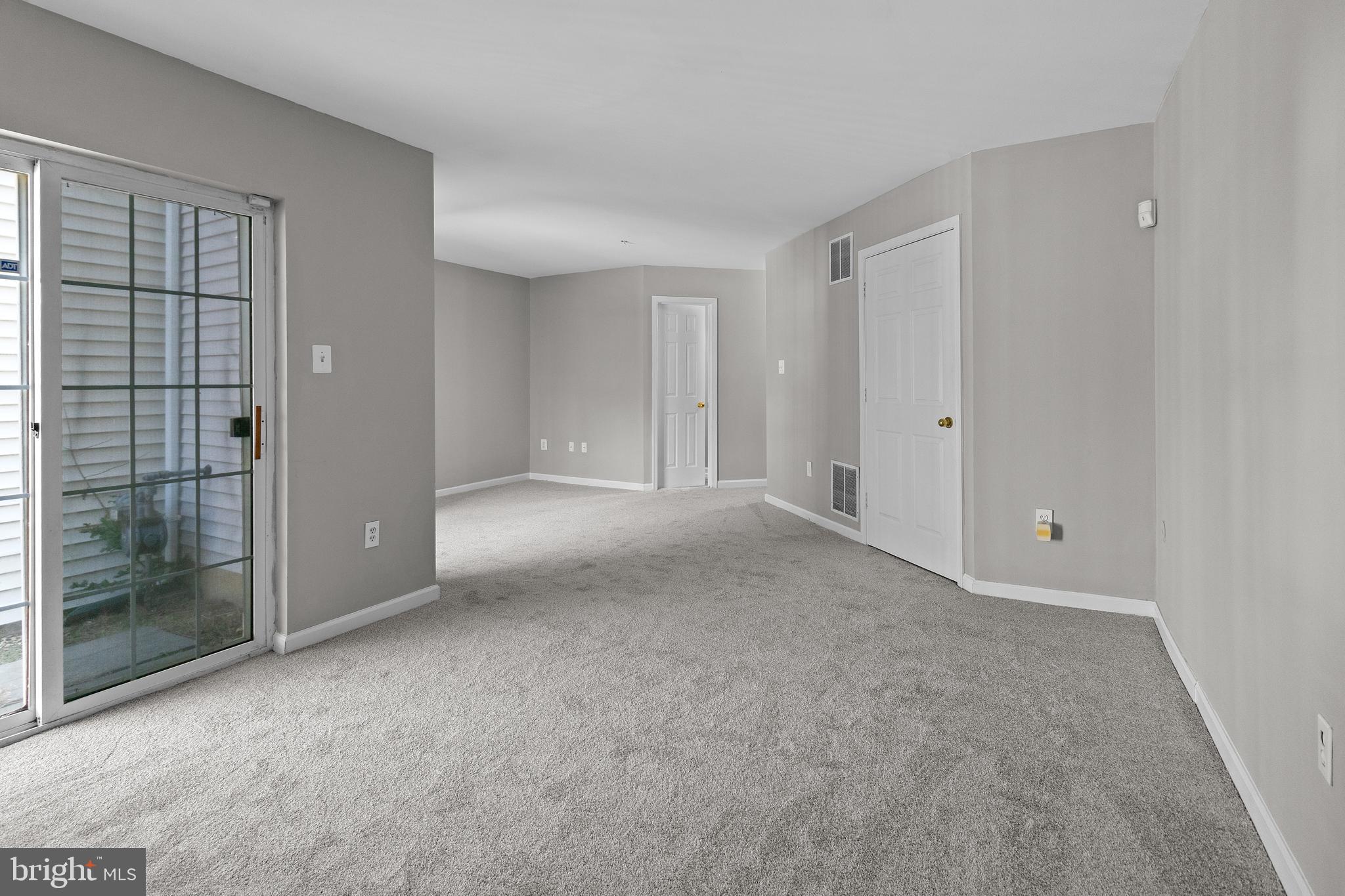 SUMMIT CREEK - Residential