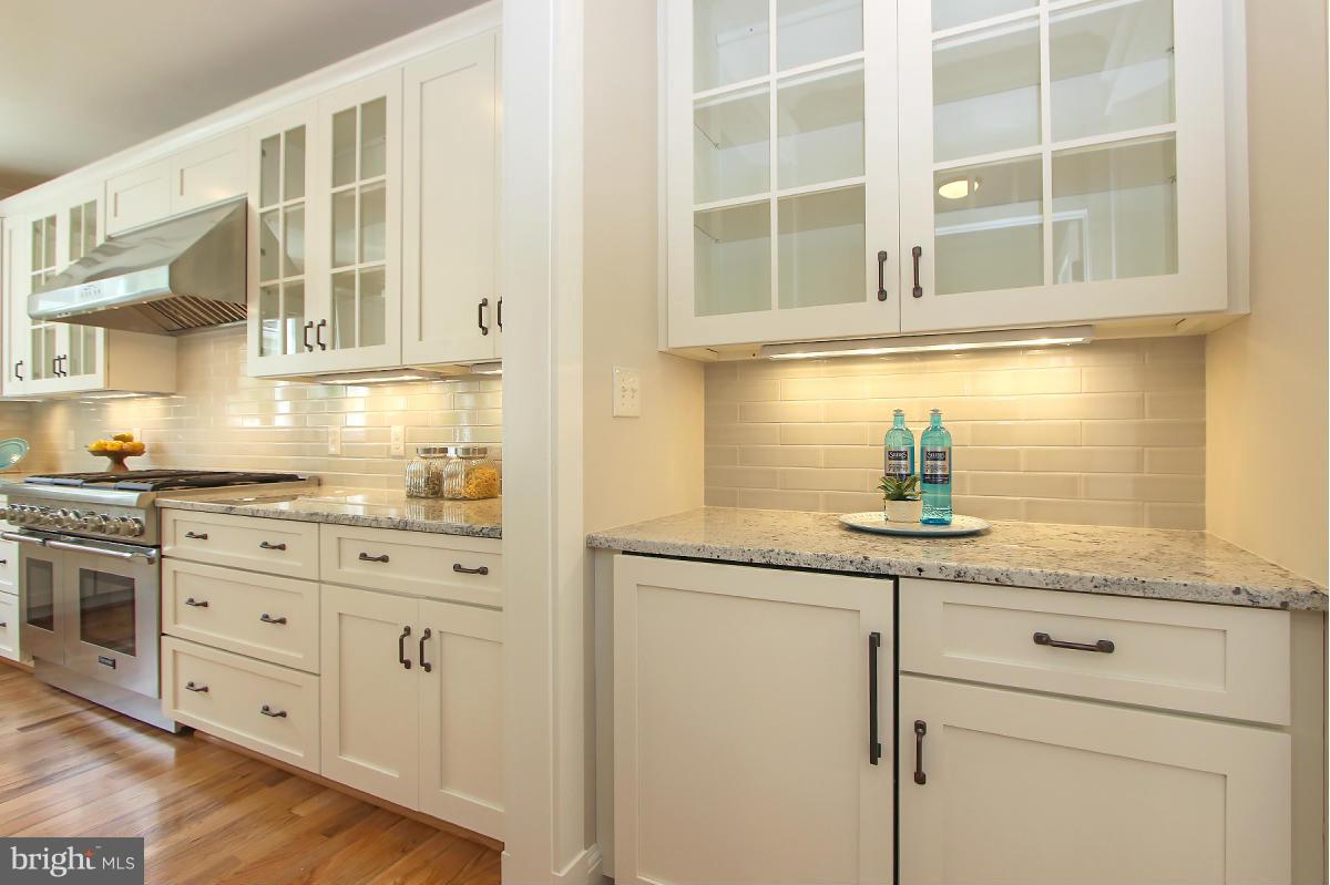 AYRLAWN - Residential