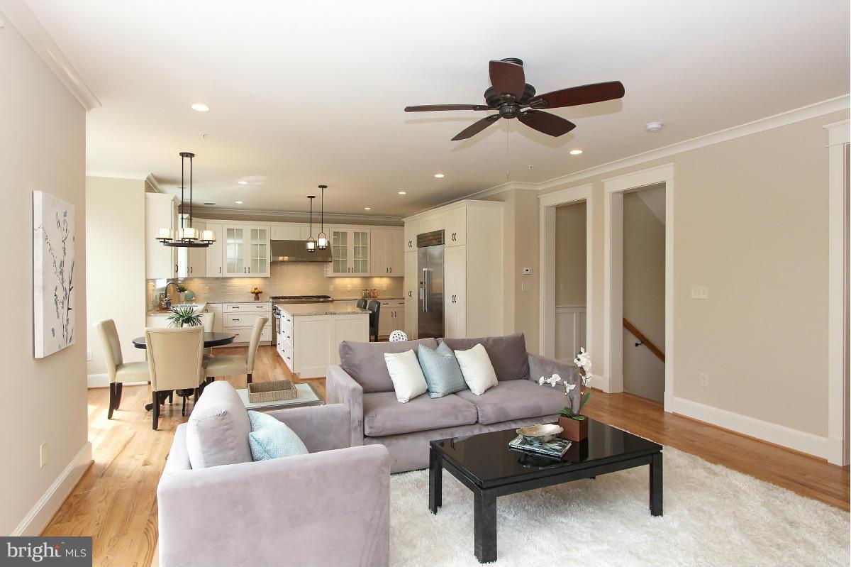 AYRLAWN - Residential