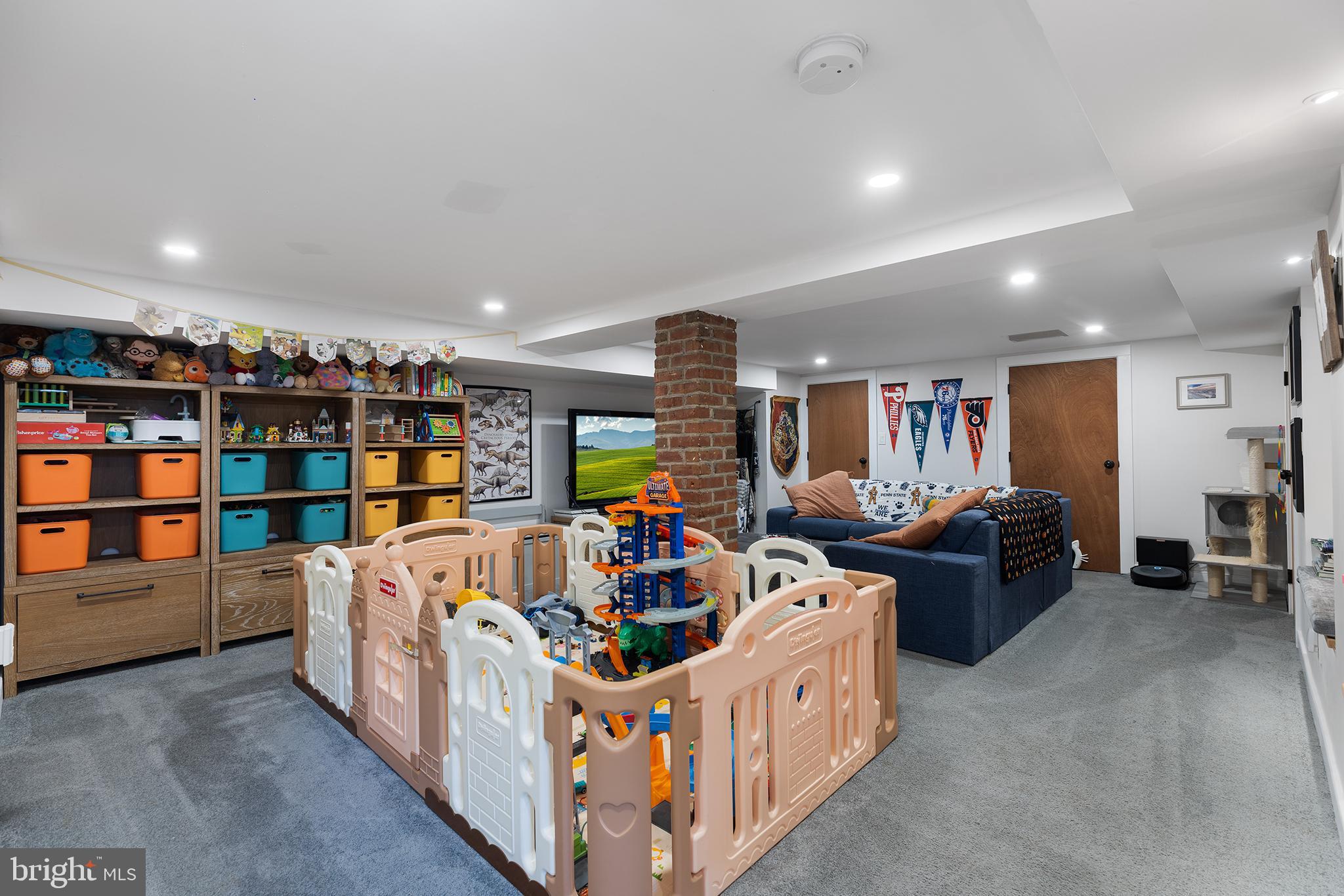 RIDLEY PARK - Residential