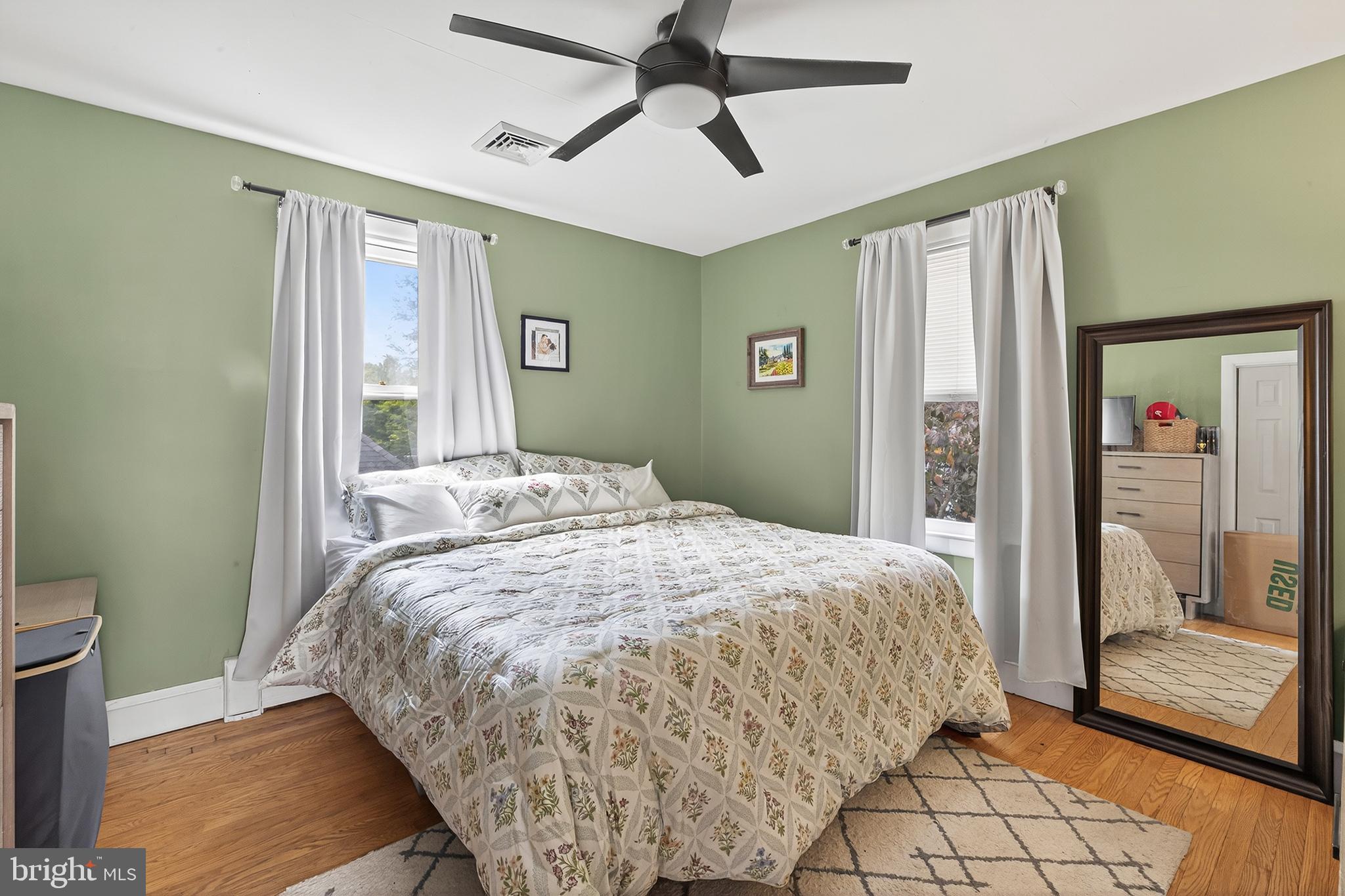 RIDLEY PARK - Residential