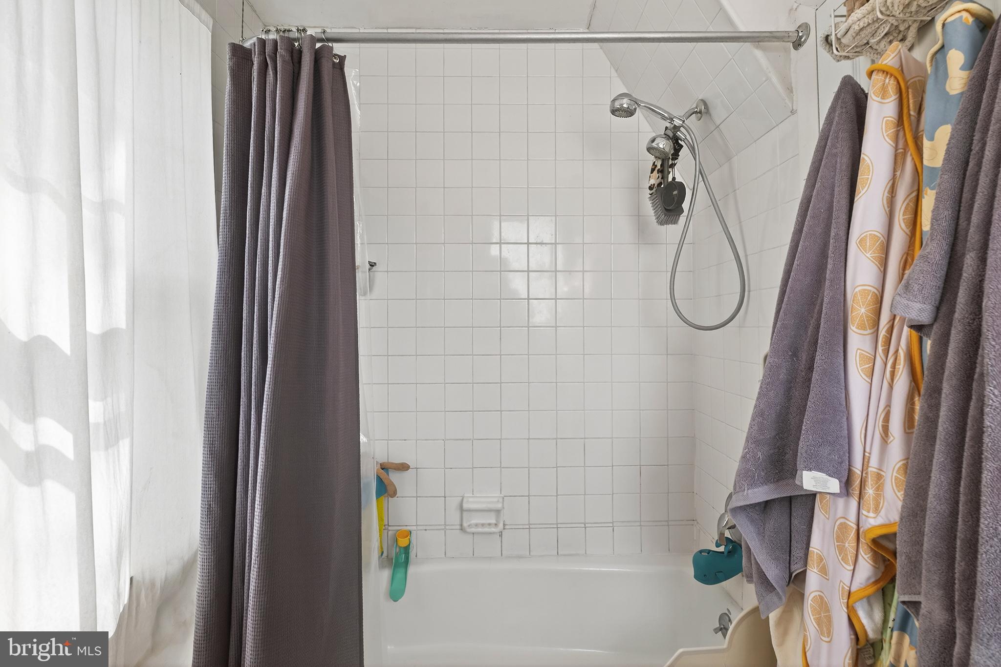 RIDLEY PARK - Residential